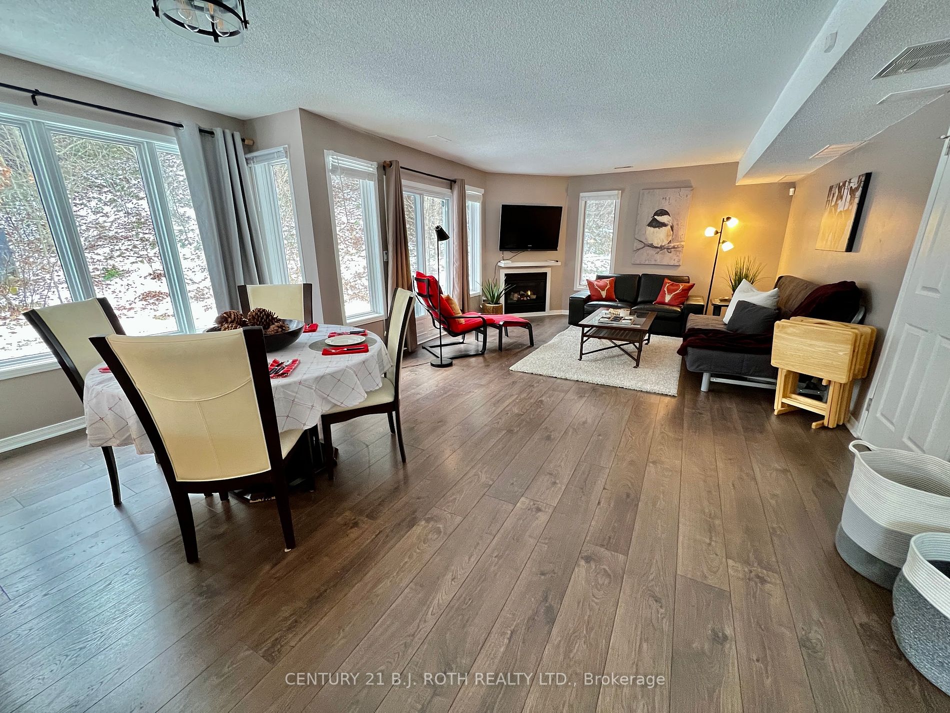 1561 Hidden Valley Rd, #10