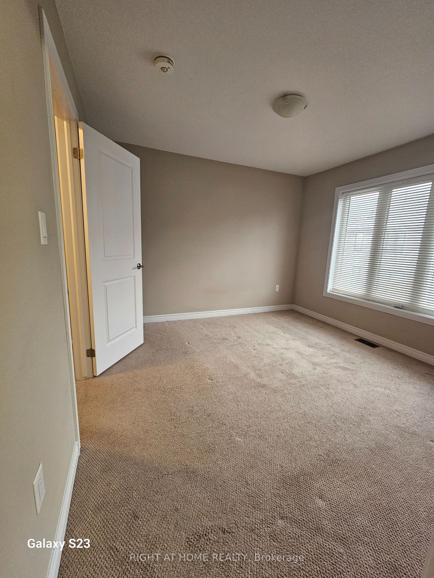 1890 Rymal Road E, #150