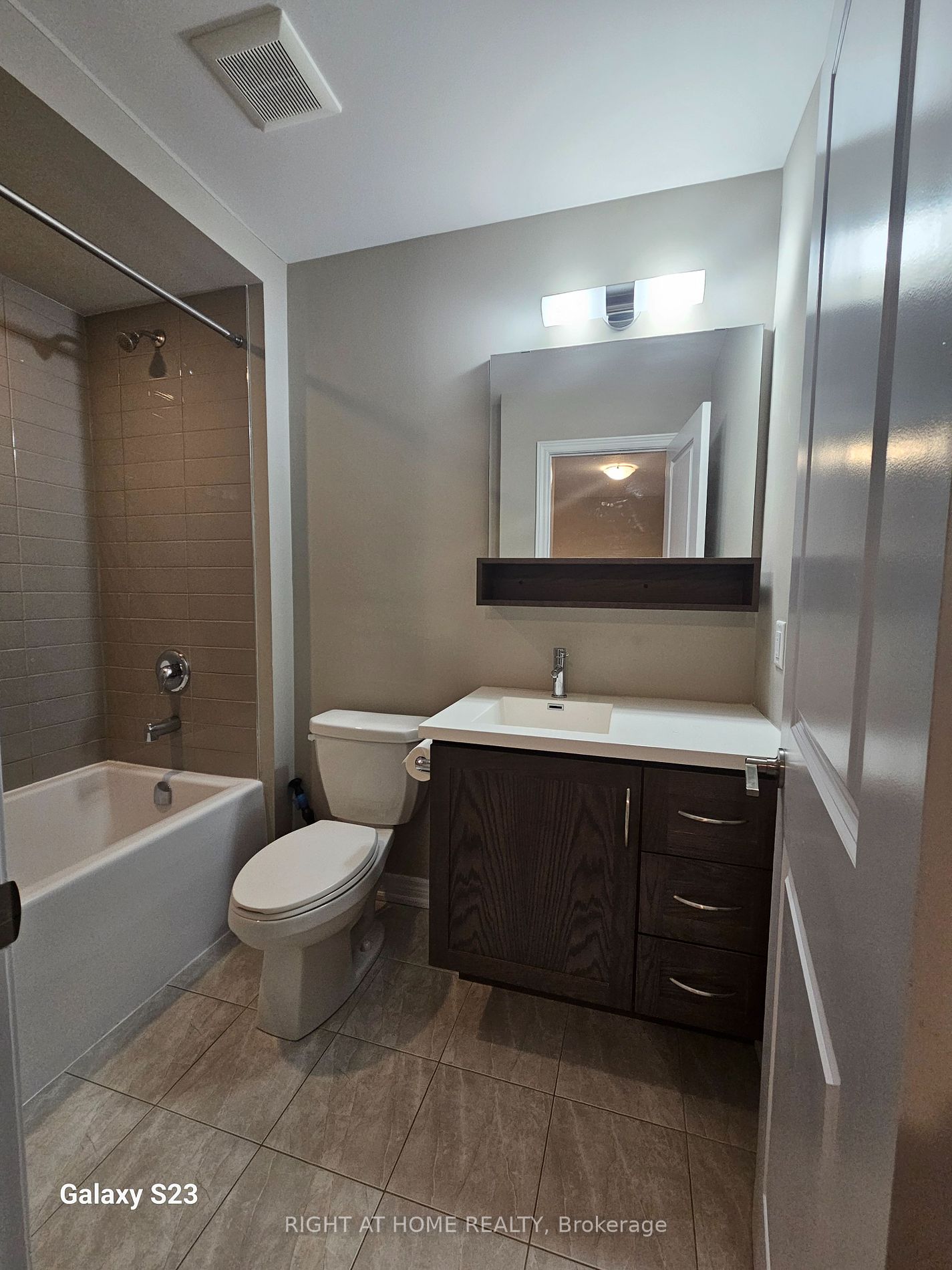1890 Rymal Road E, #150