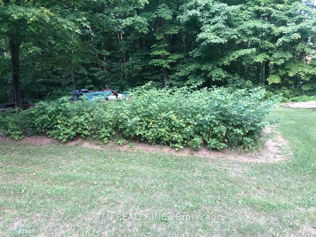 385 Gables Rd W