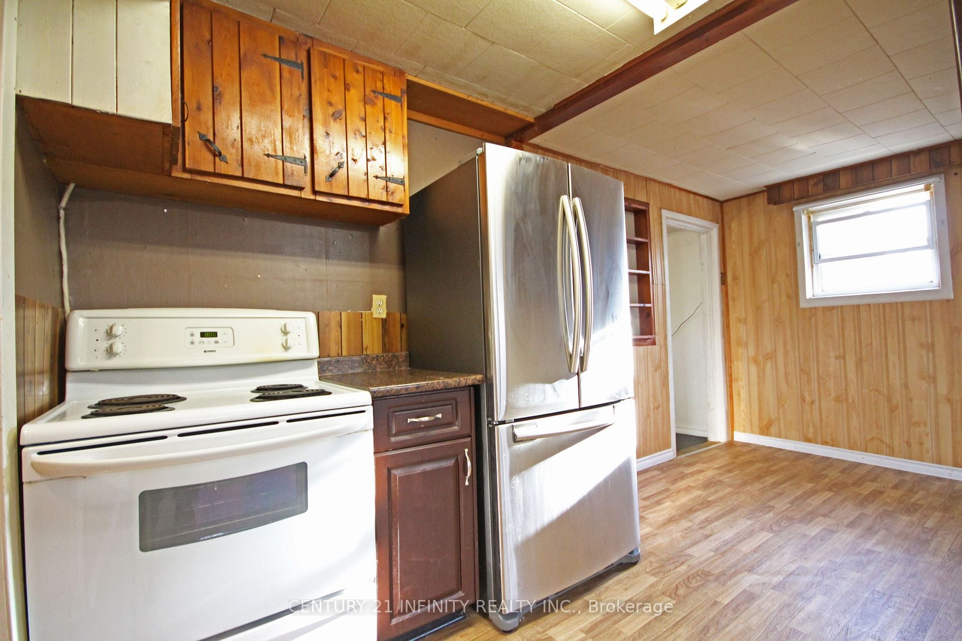 330 Black River Road