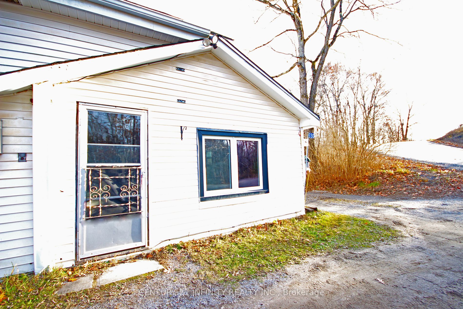 330 Black River Road