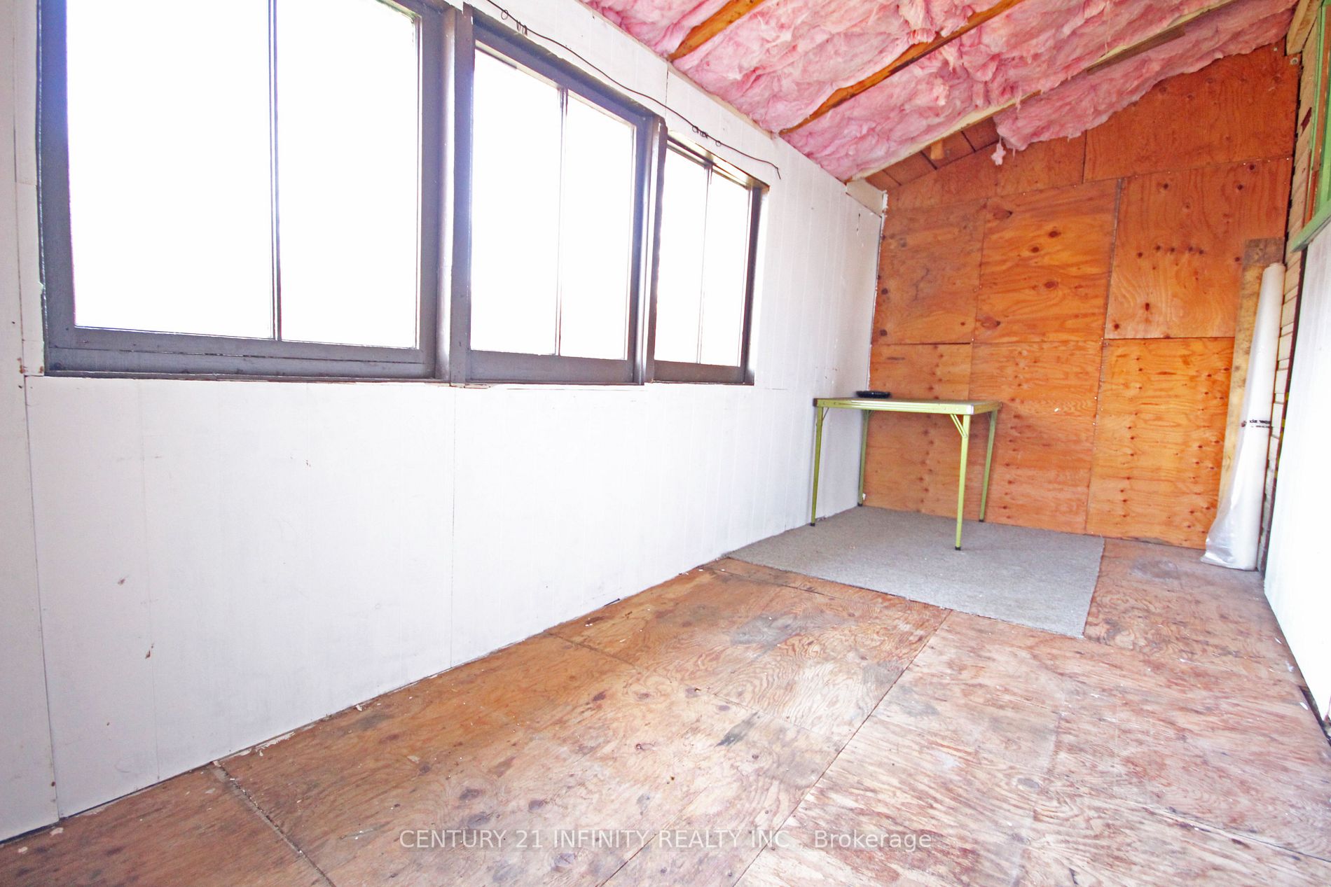 330 Black River Road