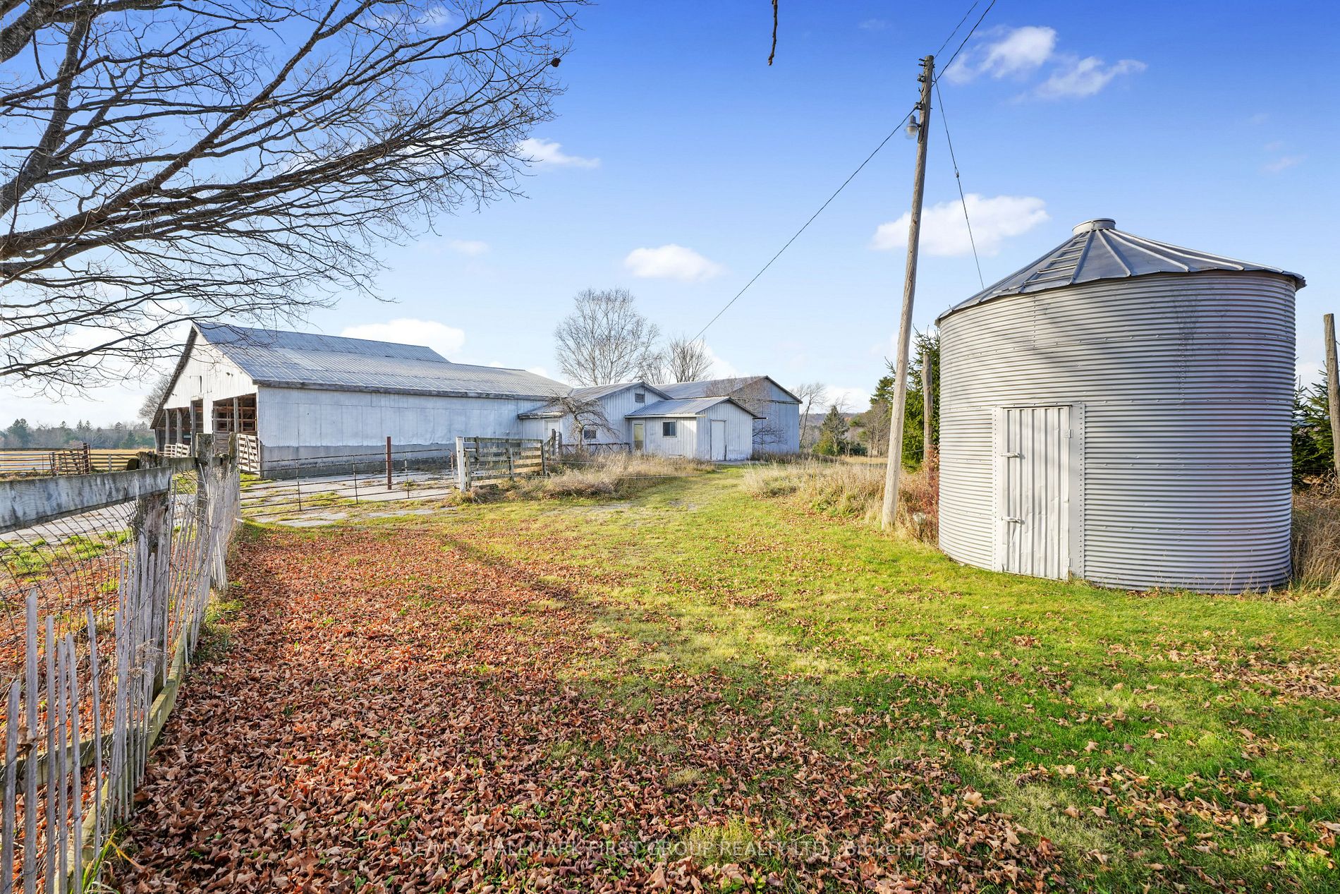 594 Dingman Rd