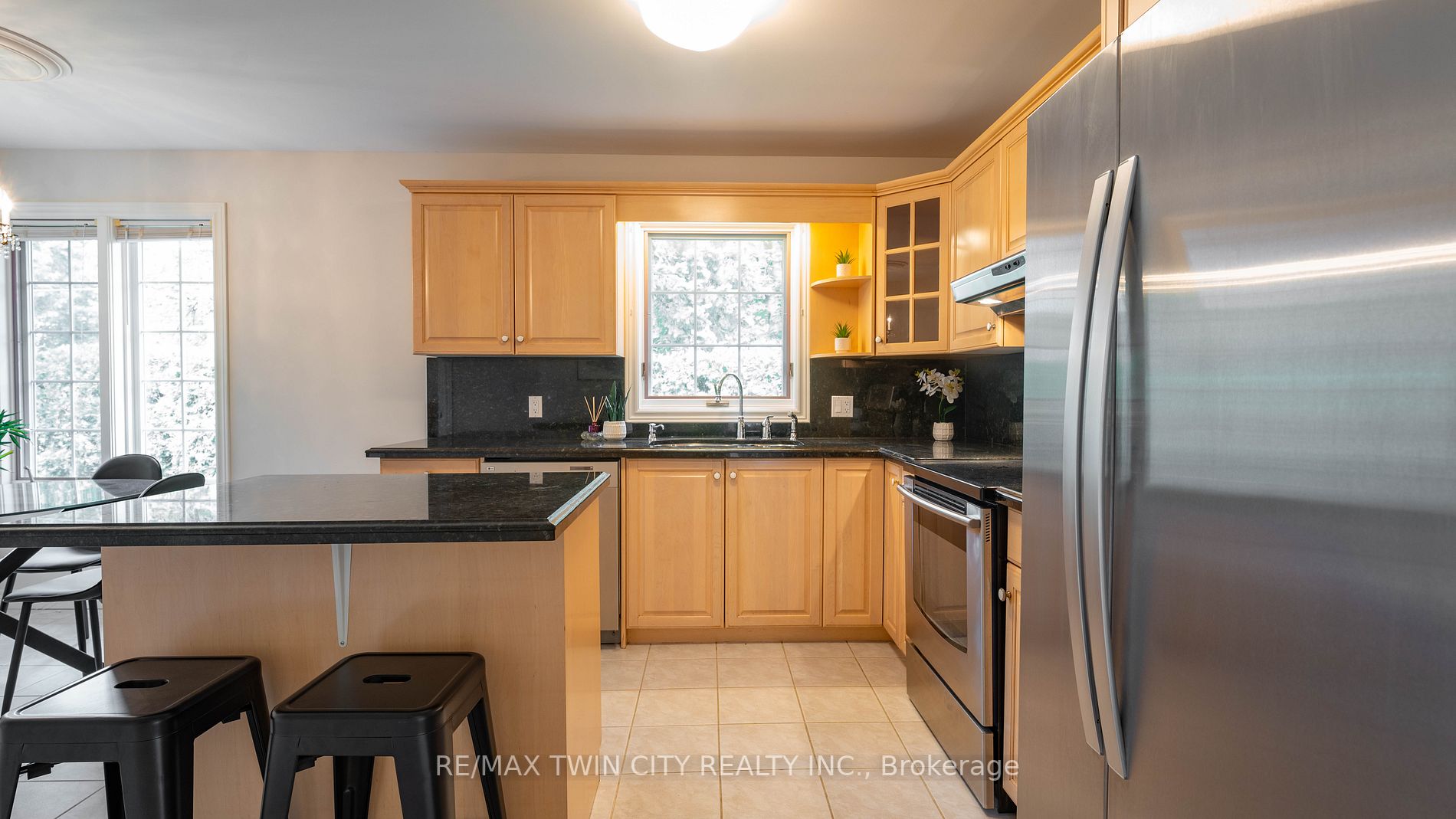 152 Dufferin Ave, #18
