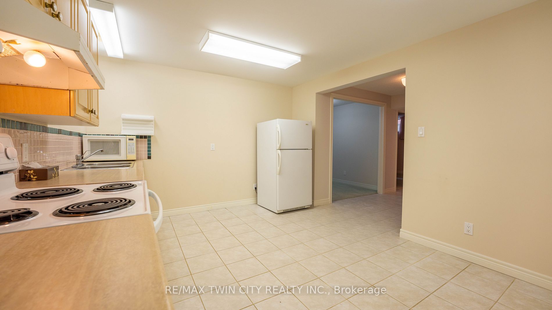 152 Dufferin Ave, #18