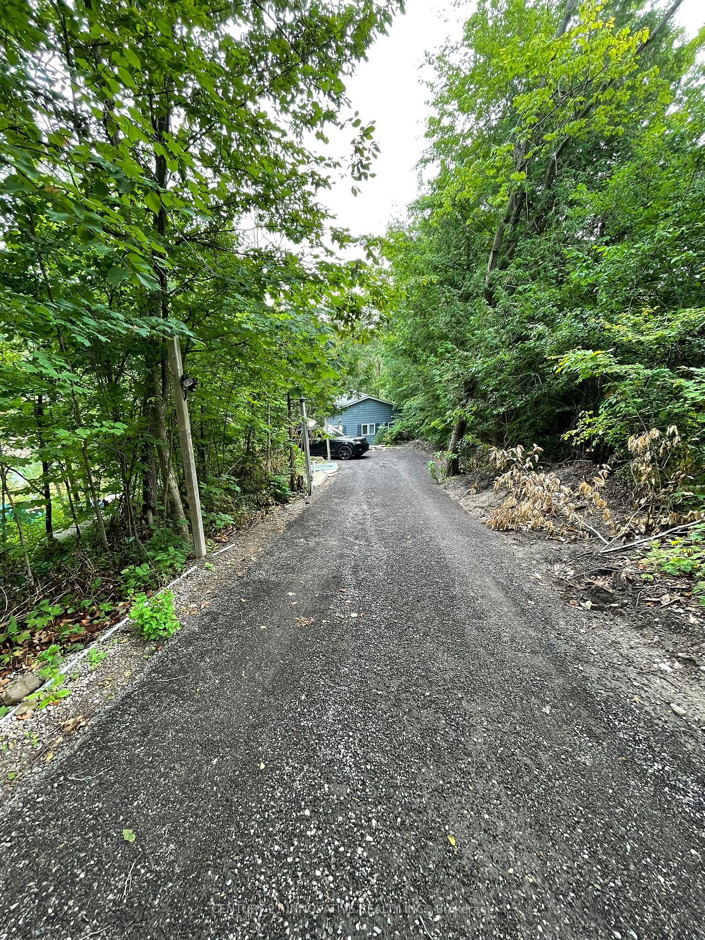 23 Bank Rd E