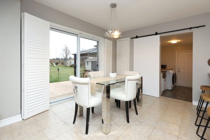 7 Mccullogh Dr