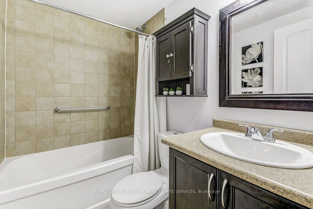 1212 Fennell Ave E, #104