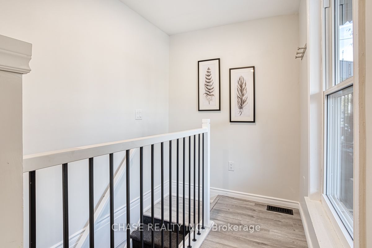 24 Cambridge Ave