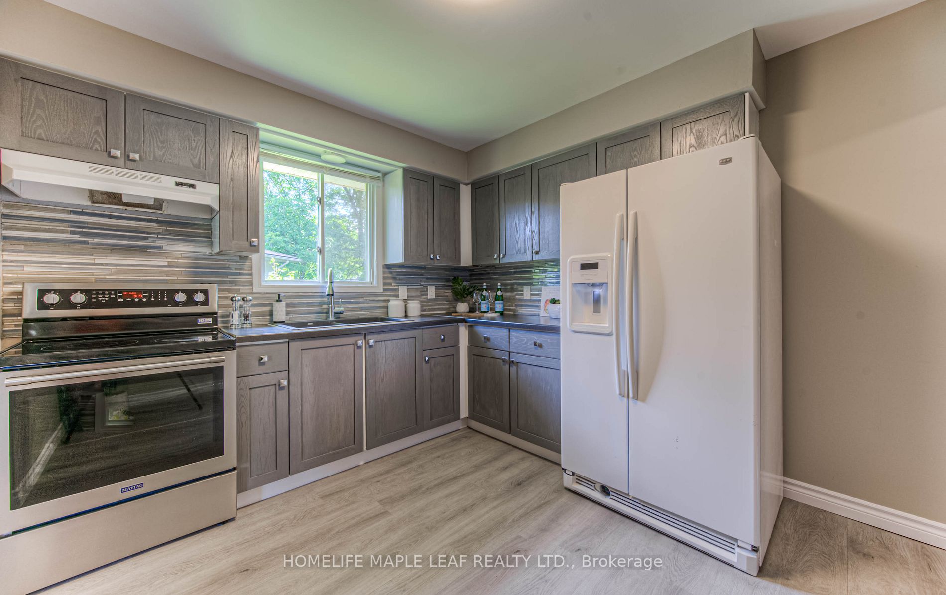391 Churchill Crt, #A