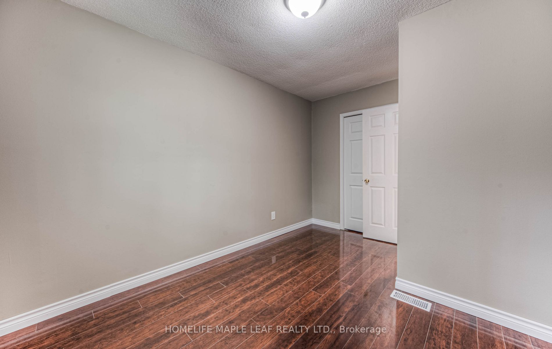 391 Churchill Crt, #A