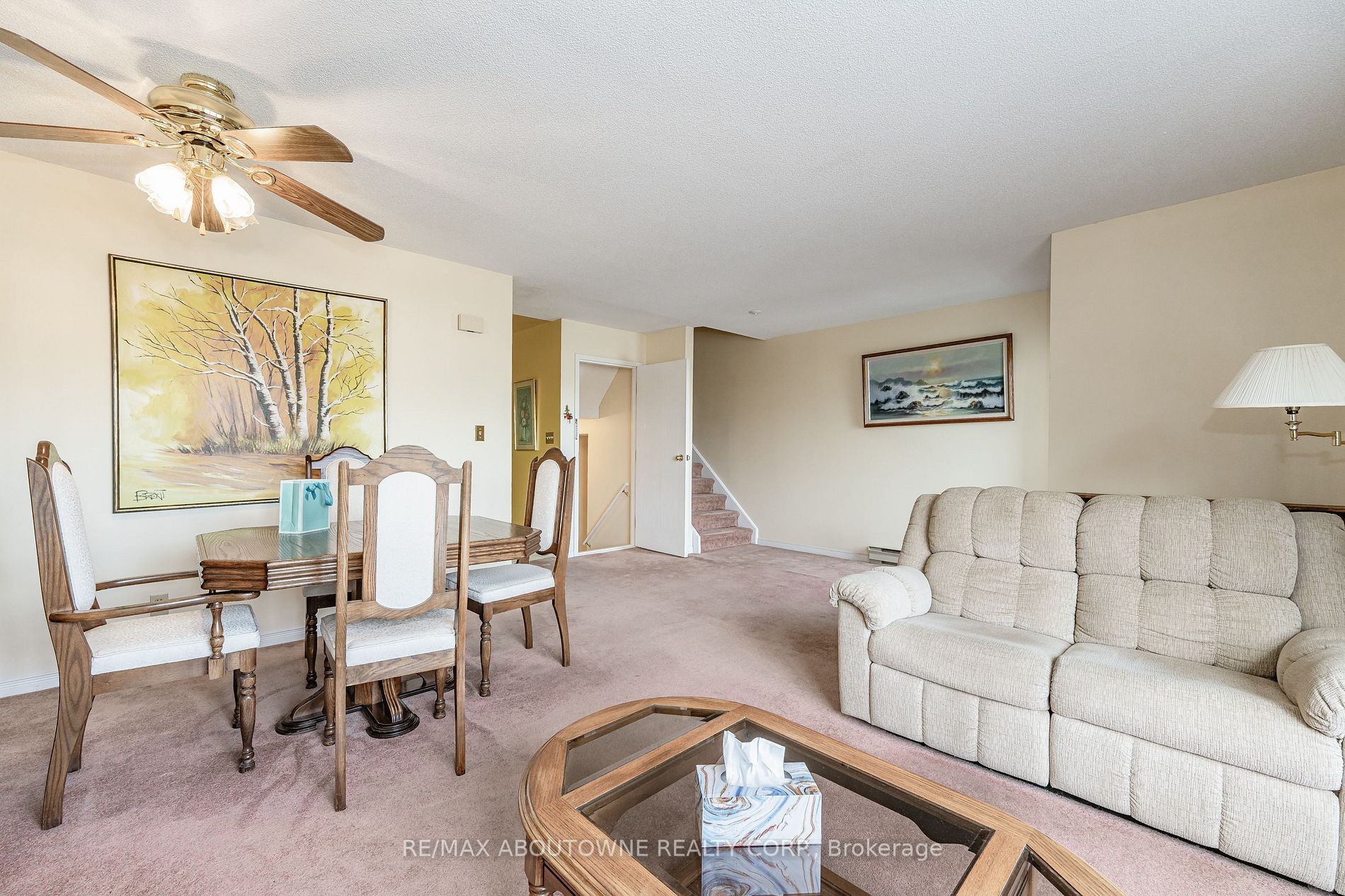 912 Rymal Rd E, #9