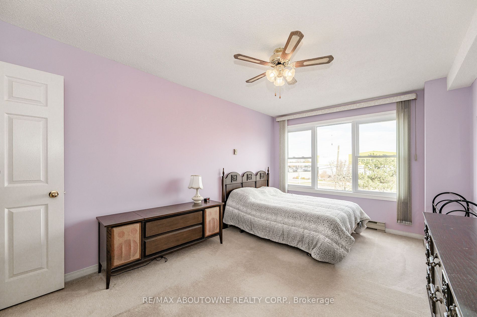 912 Rymal Rd E, #9