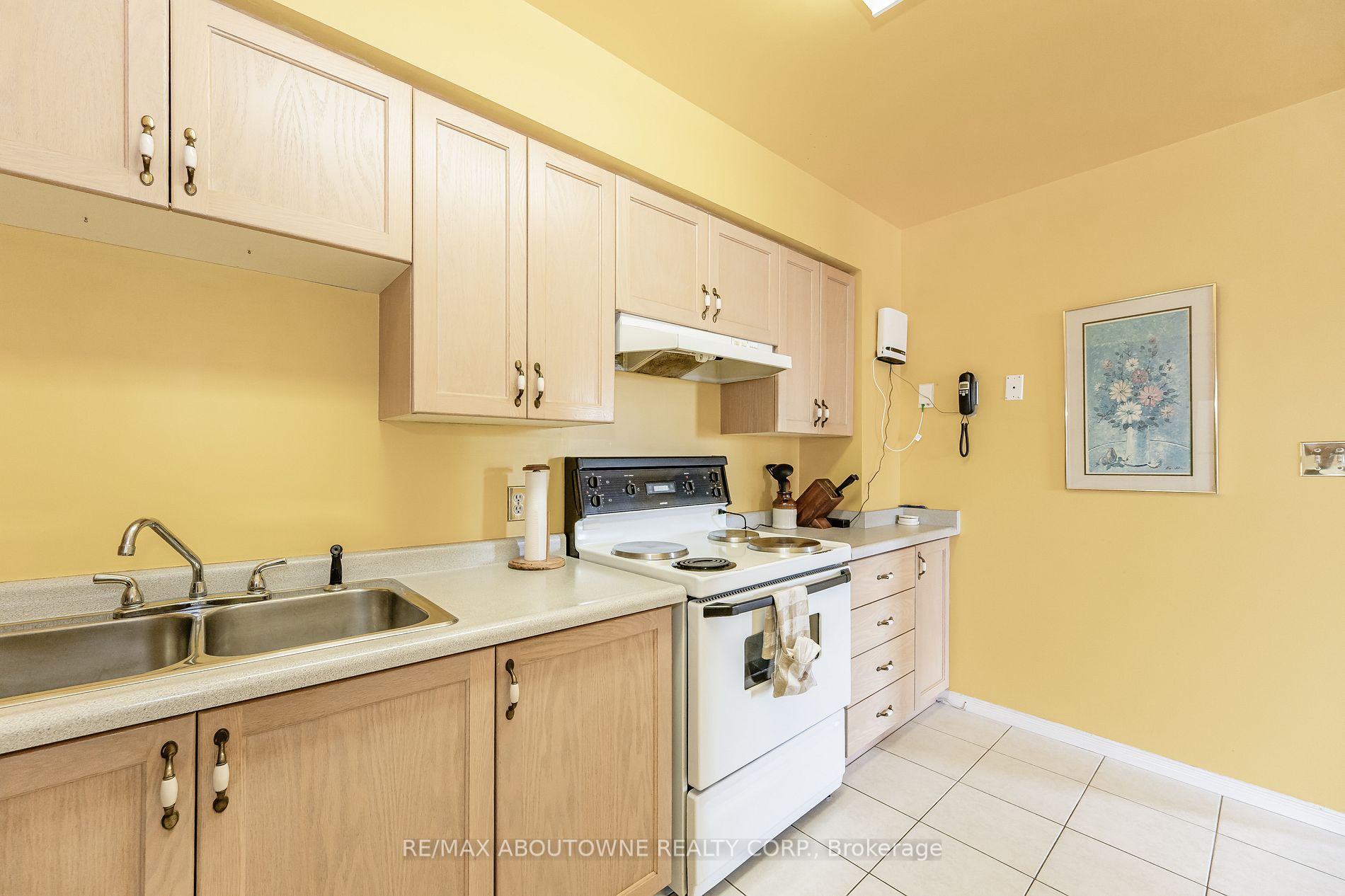 912 Rymal Rd E, #9