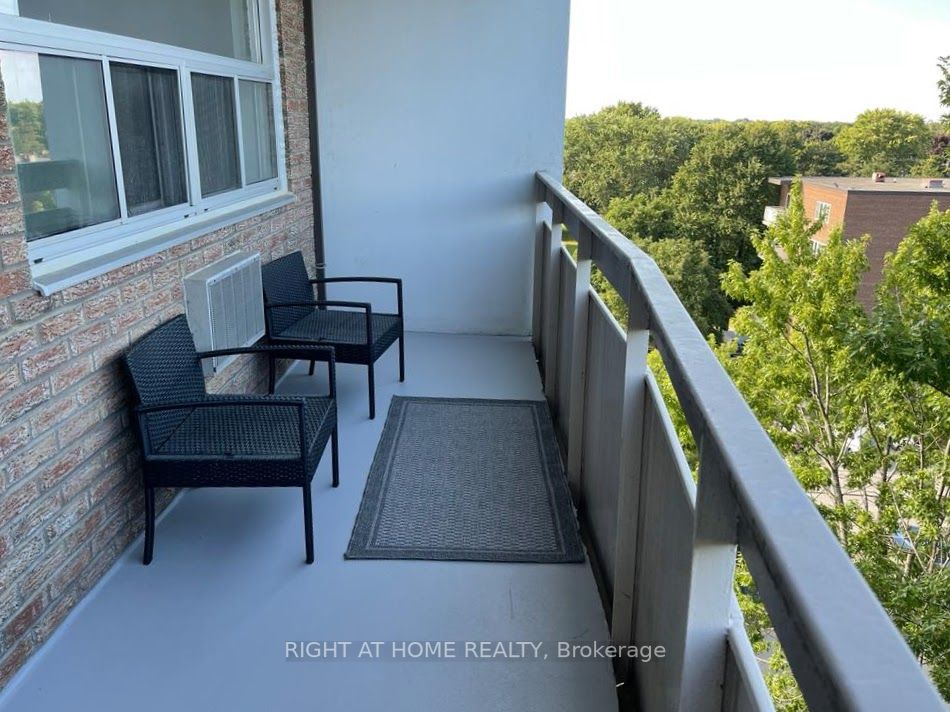 365 Geneva St, #706