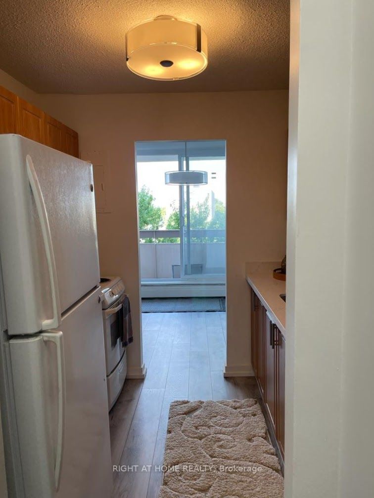 365 Geneva St, #706