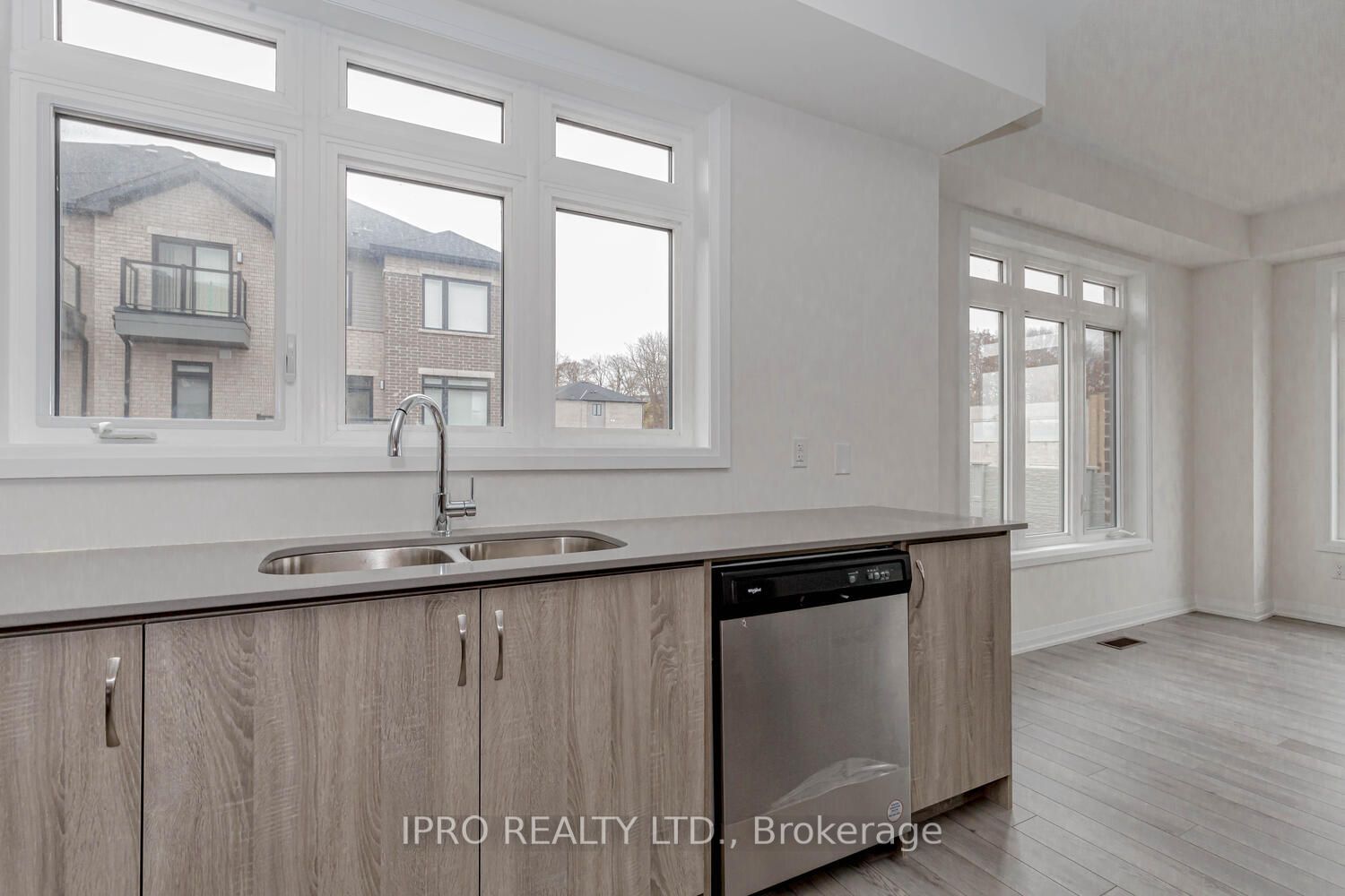 585 Colborne St E, #501