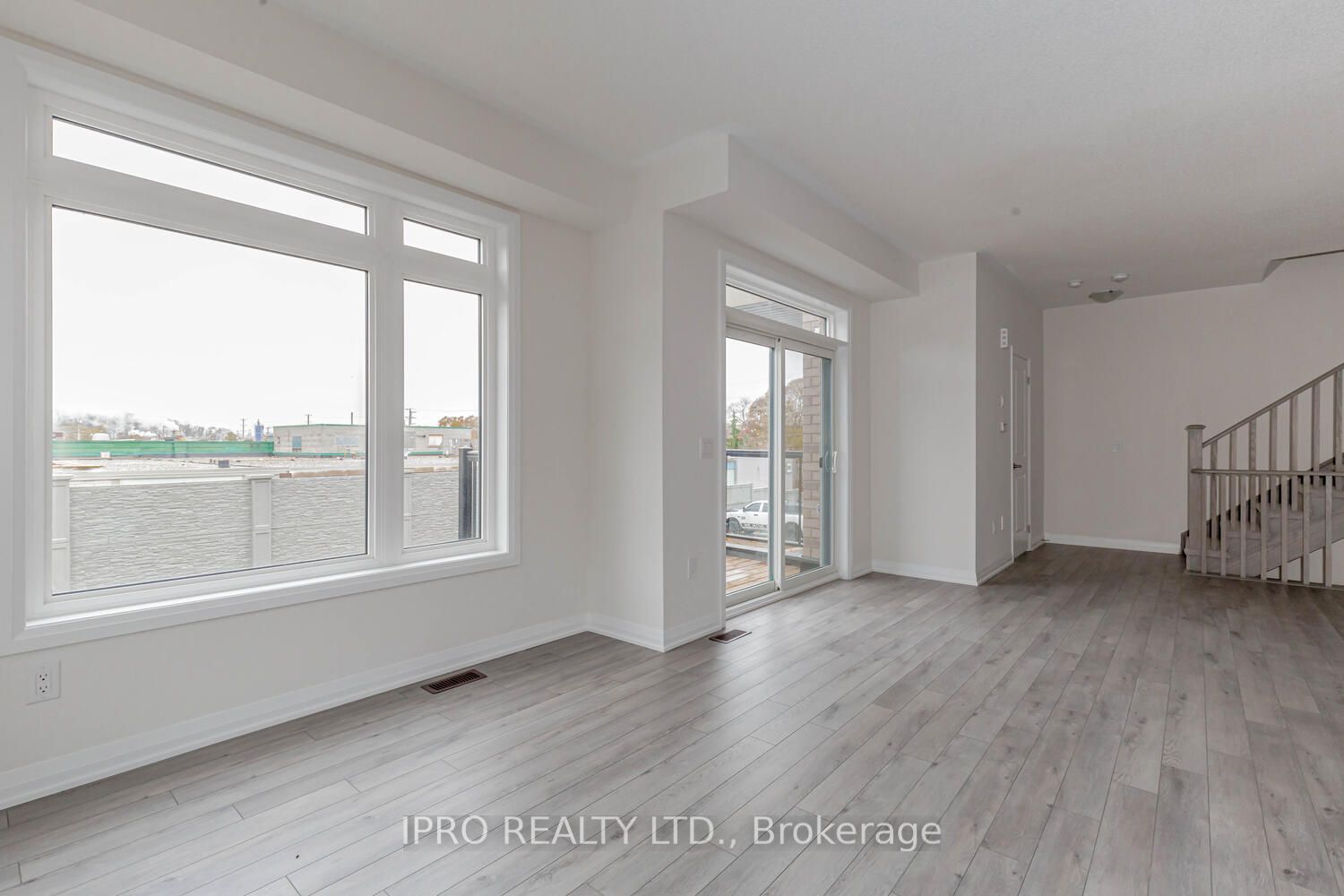 585 Colborne St E, #501