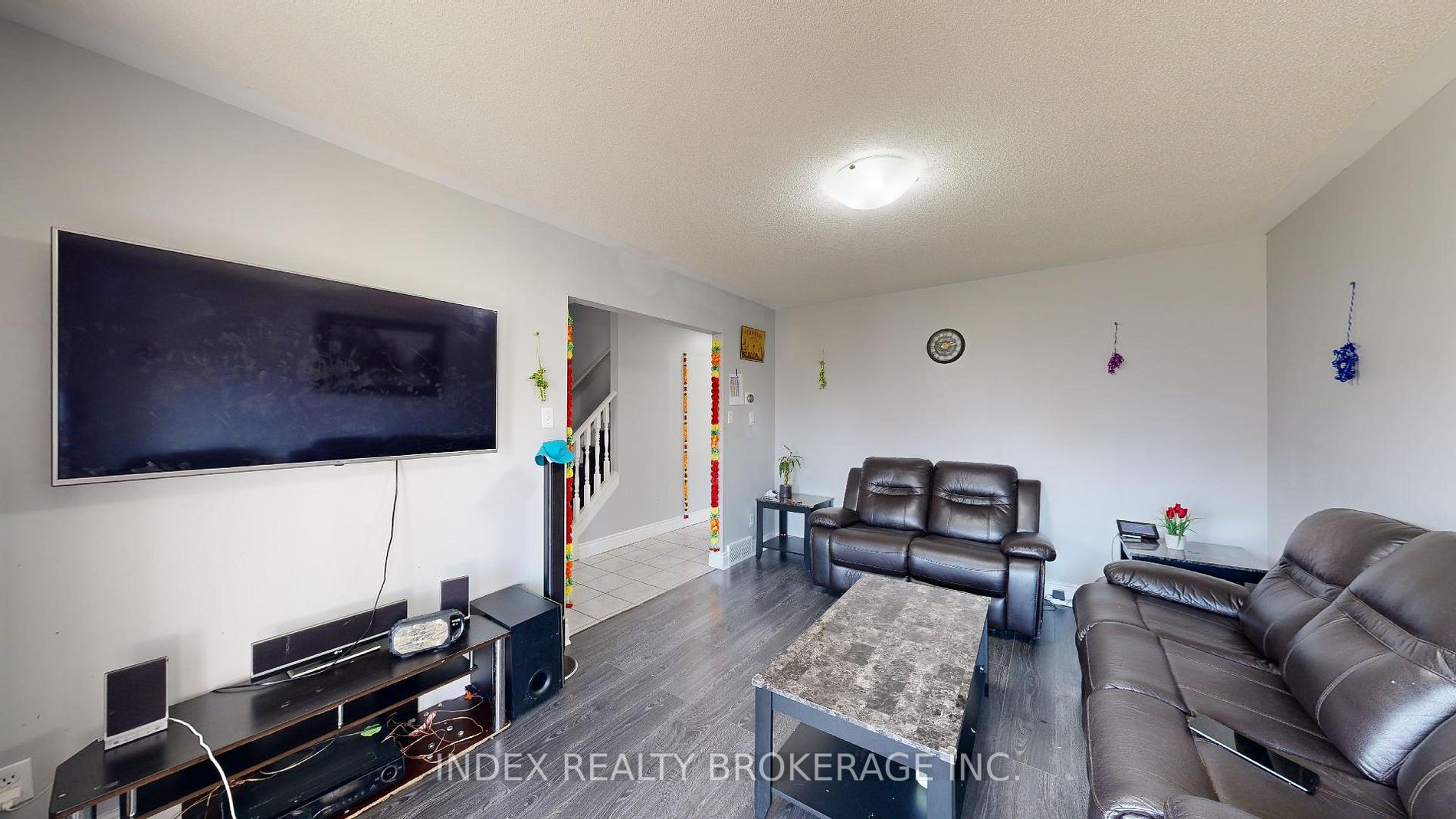 2 Mcmanus Pl
