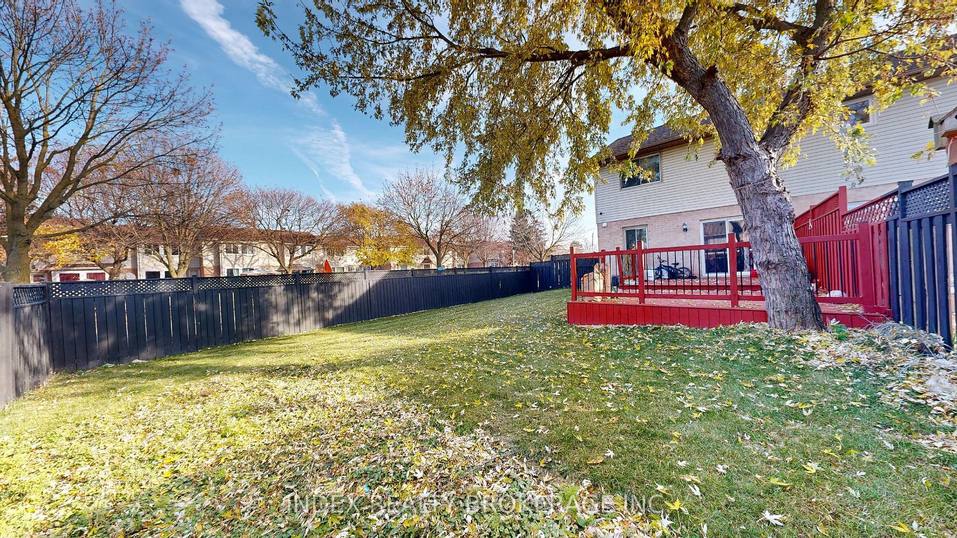 2 Mcmanus Pl