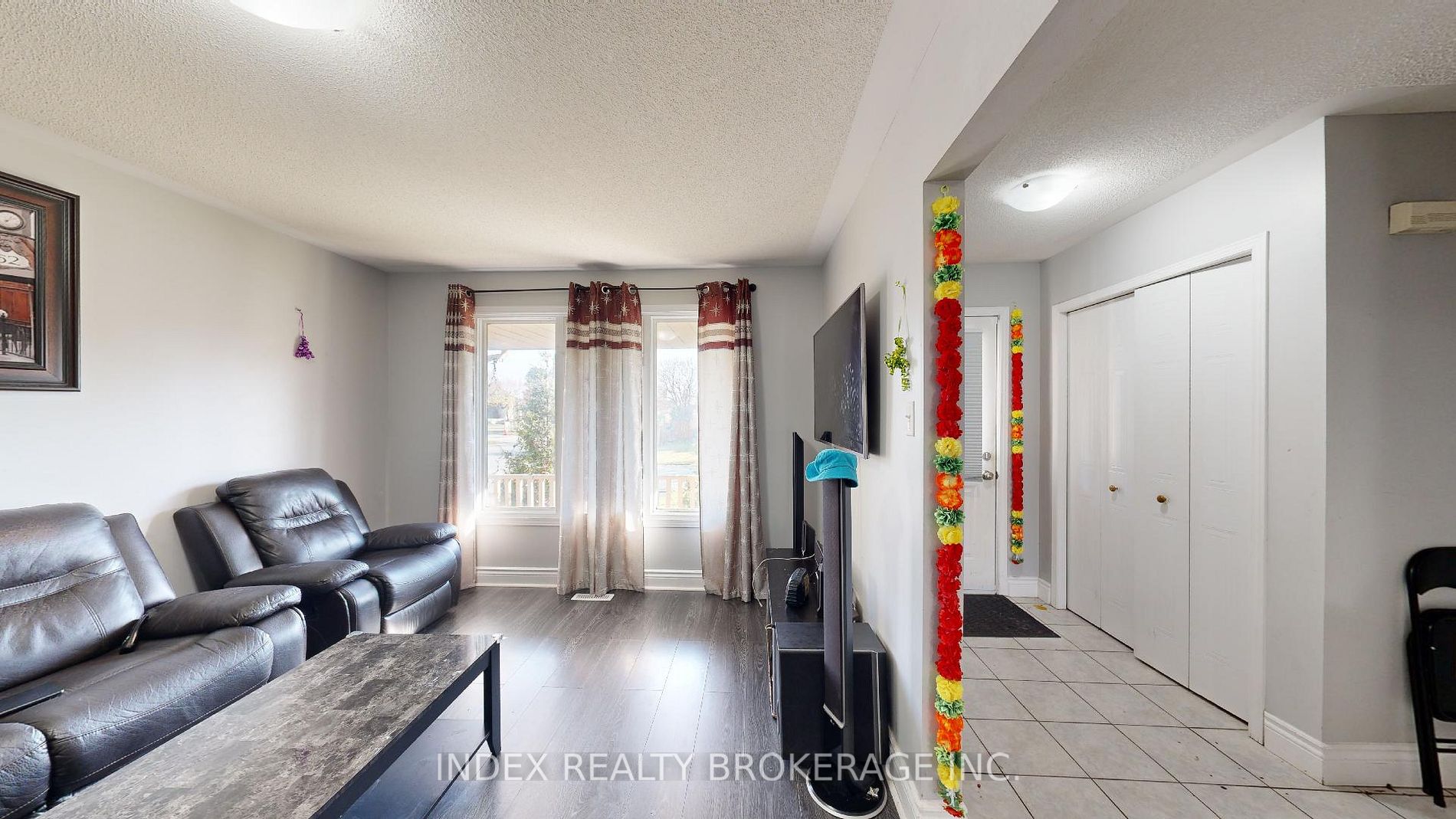 2 Mcmanus Pl