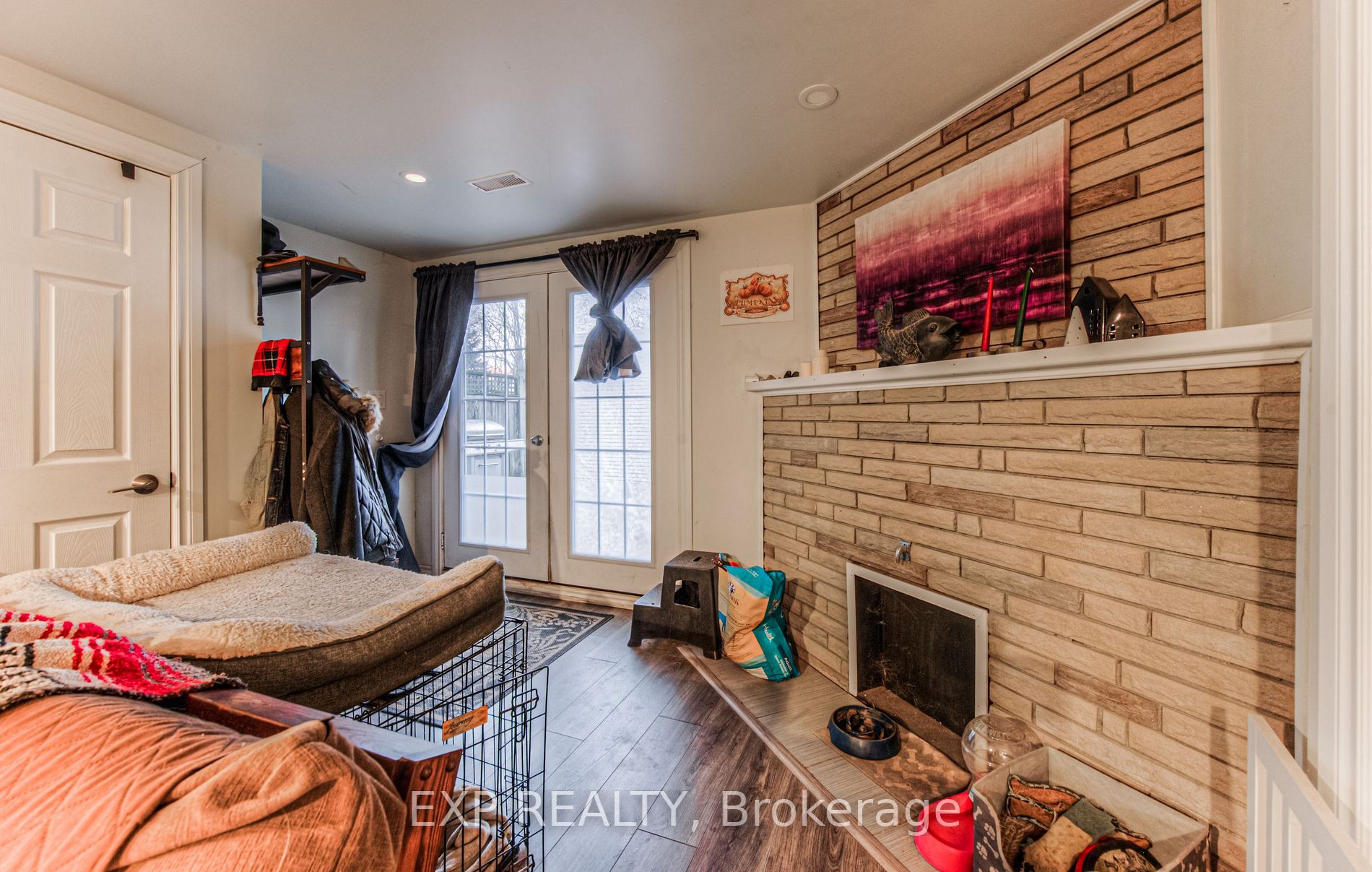 116 Kenneth Ave