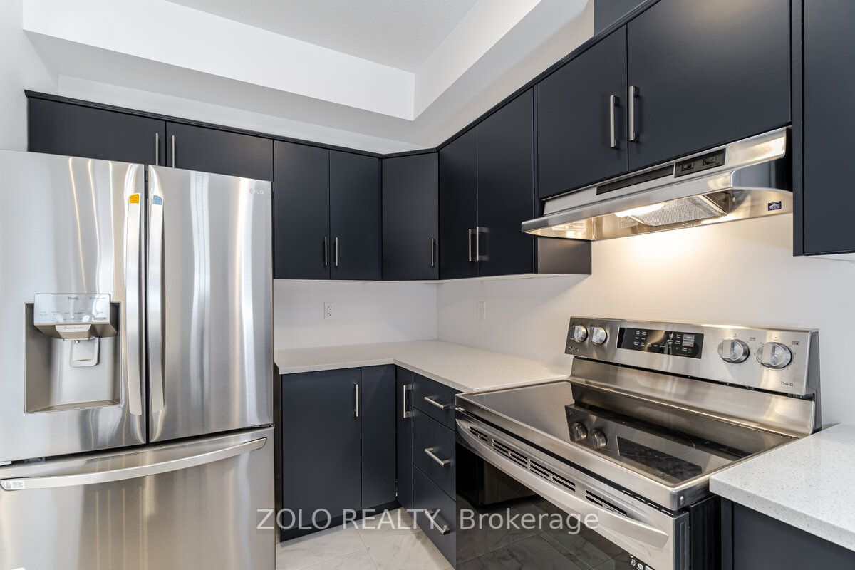 49 Elsegood Dr