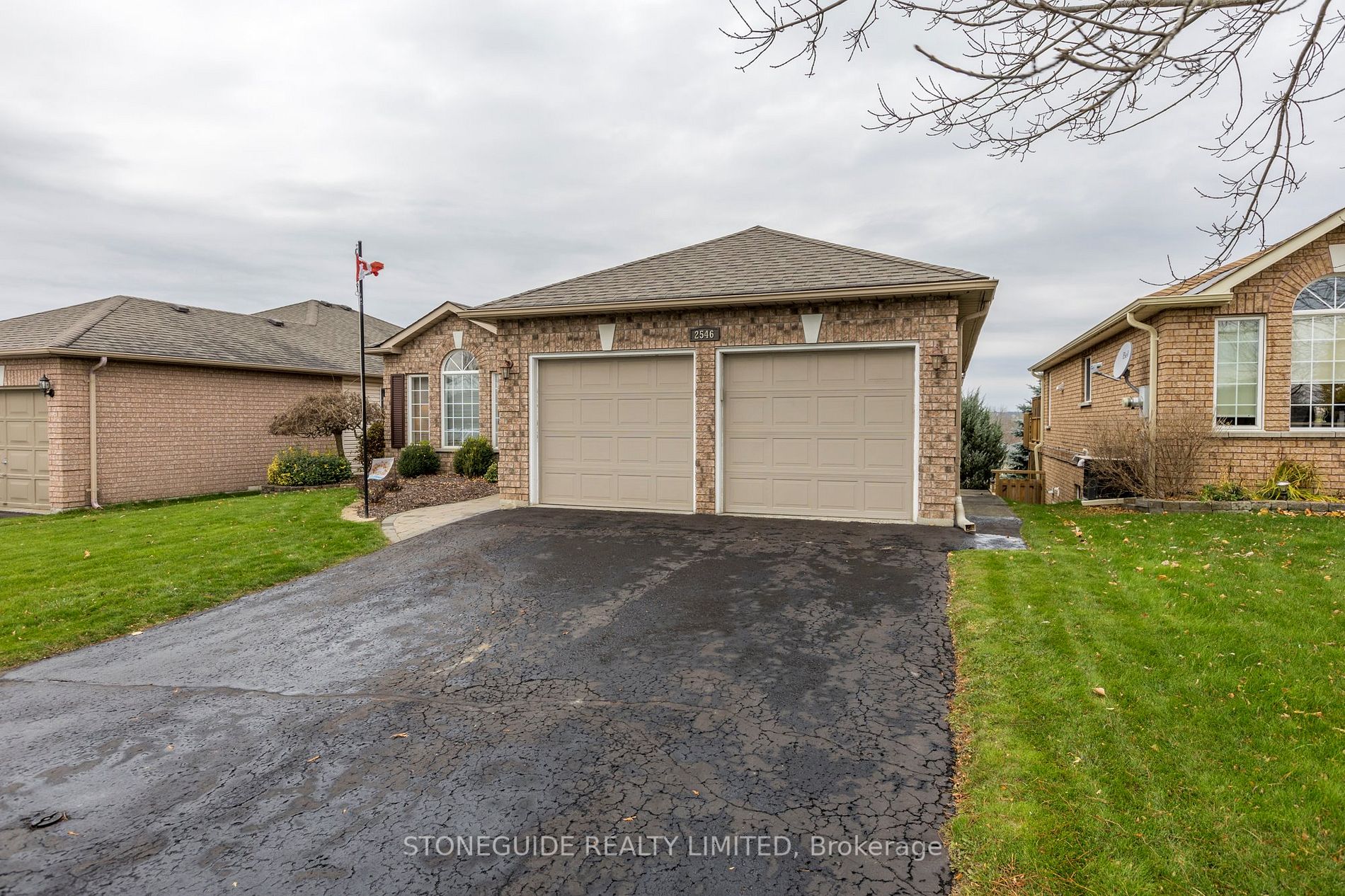 2546 Marsdale Dr