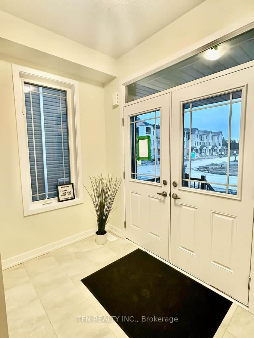 42 Sunflower Cres