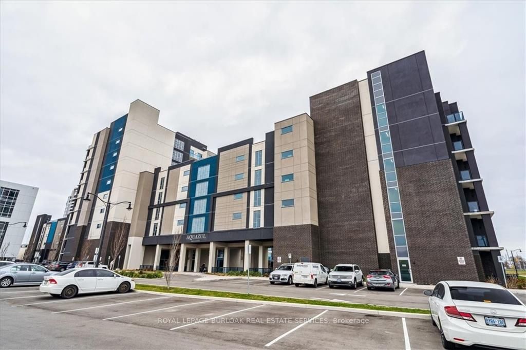 16 Concord Pl, #608