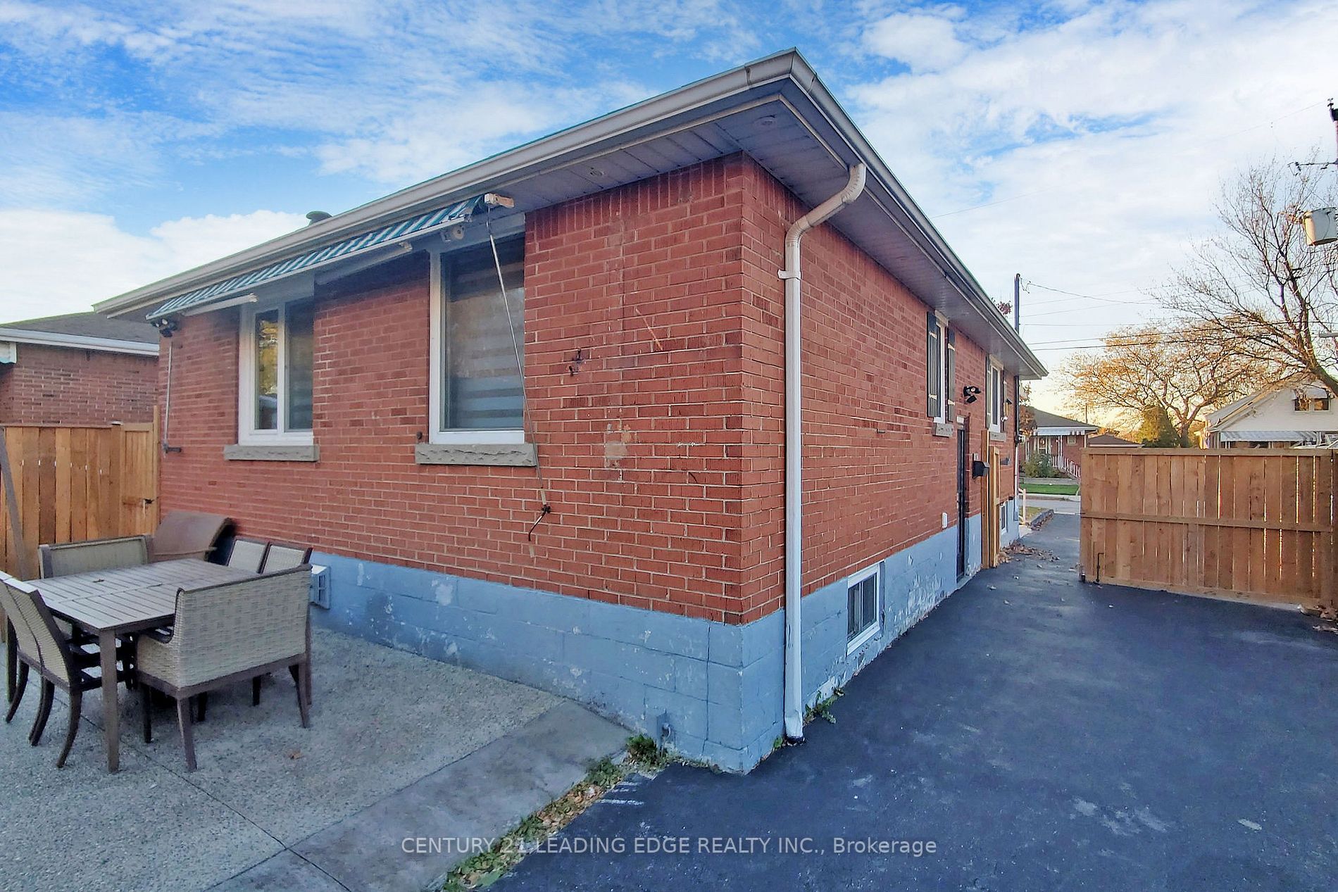 355 East 19th St