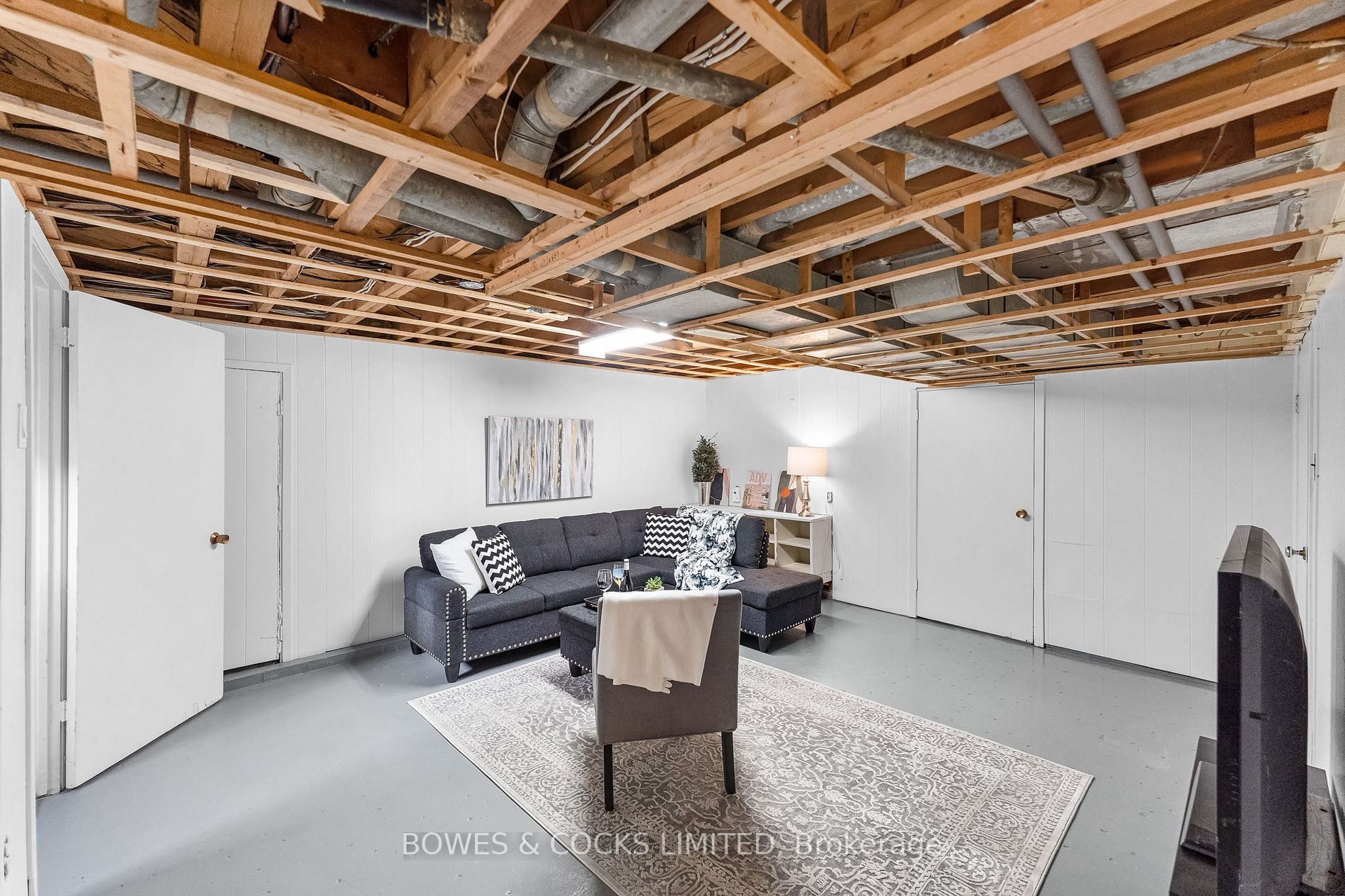 861 Valleyview Dr