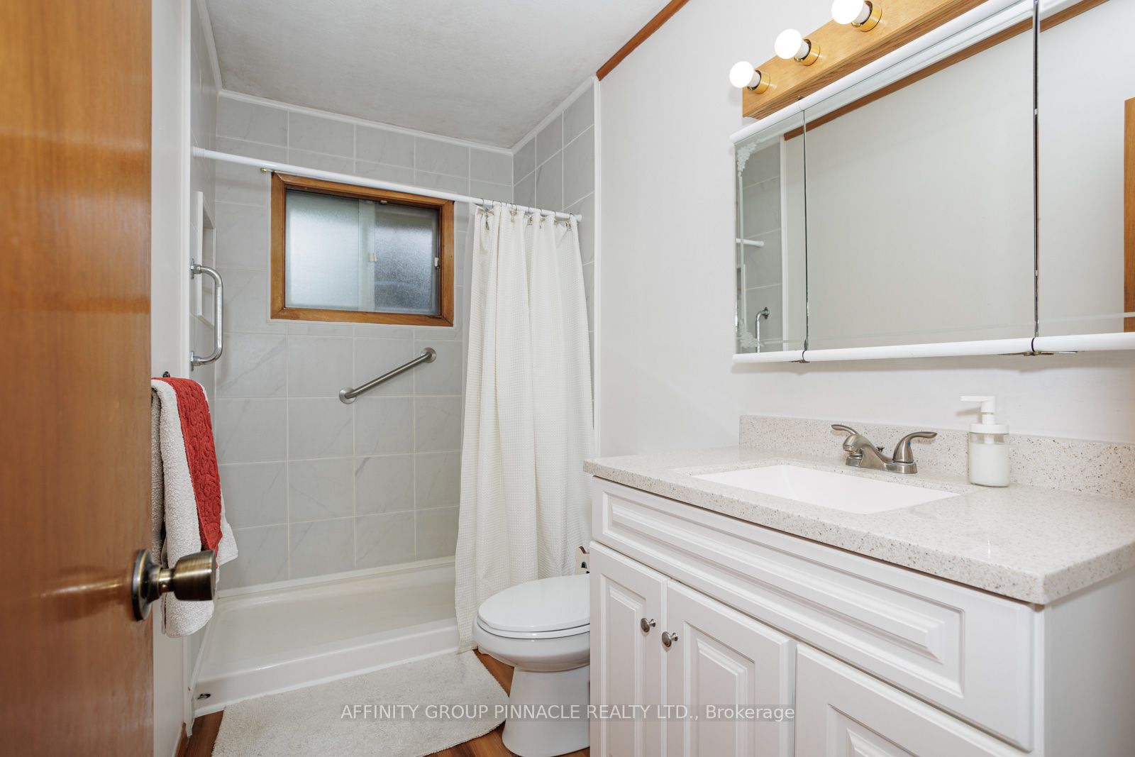 176 Snug Harbour Rd