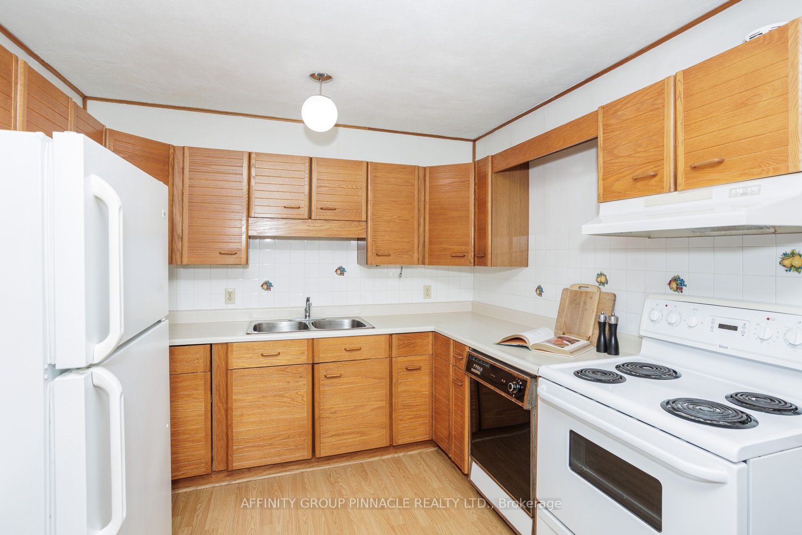 176 Snug Harbour Rd
