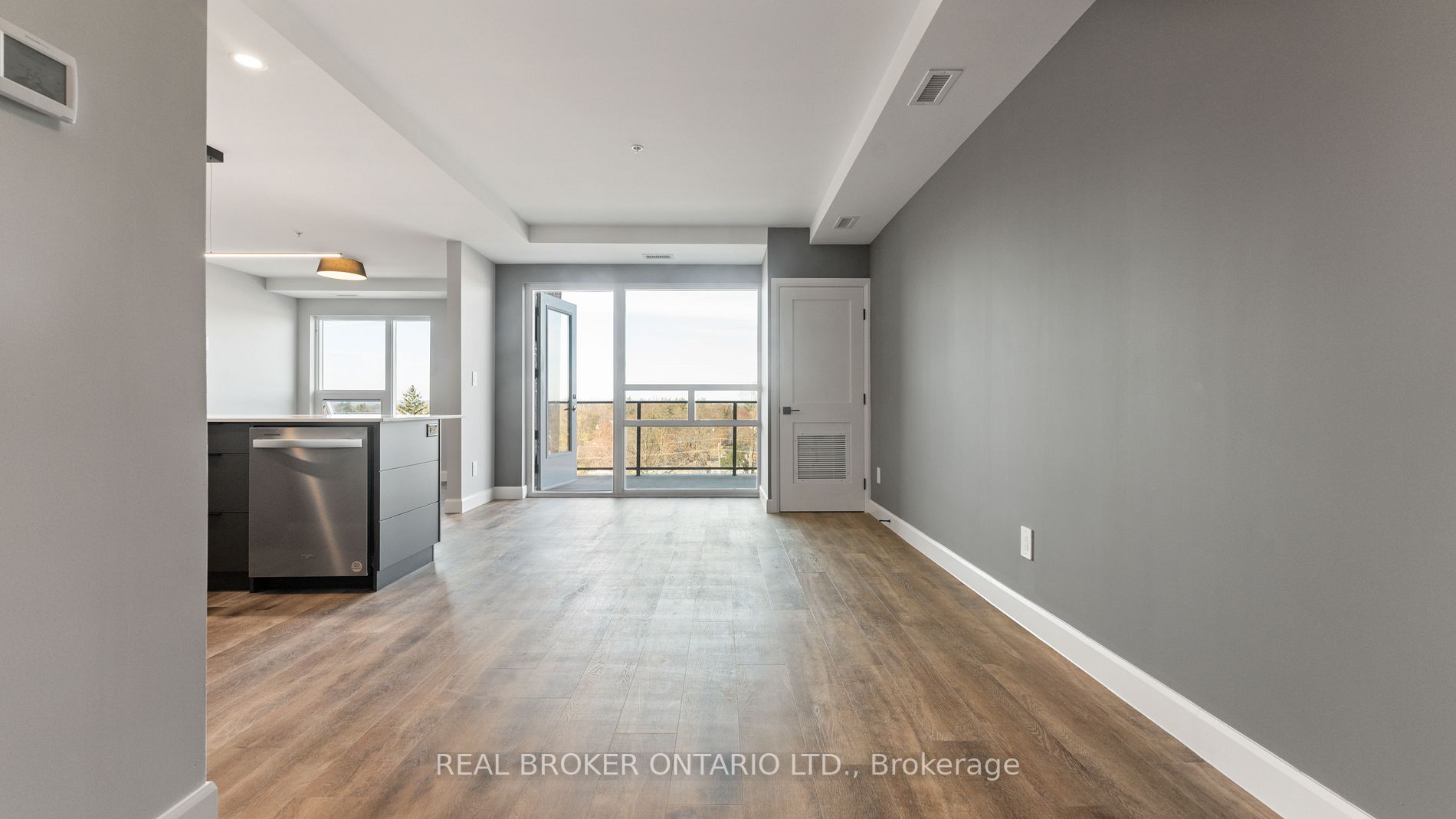 34 Norman St, #602