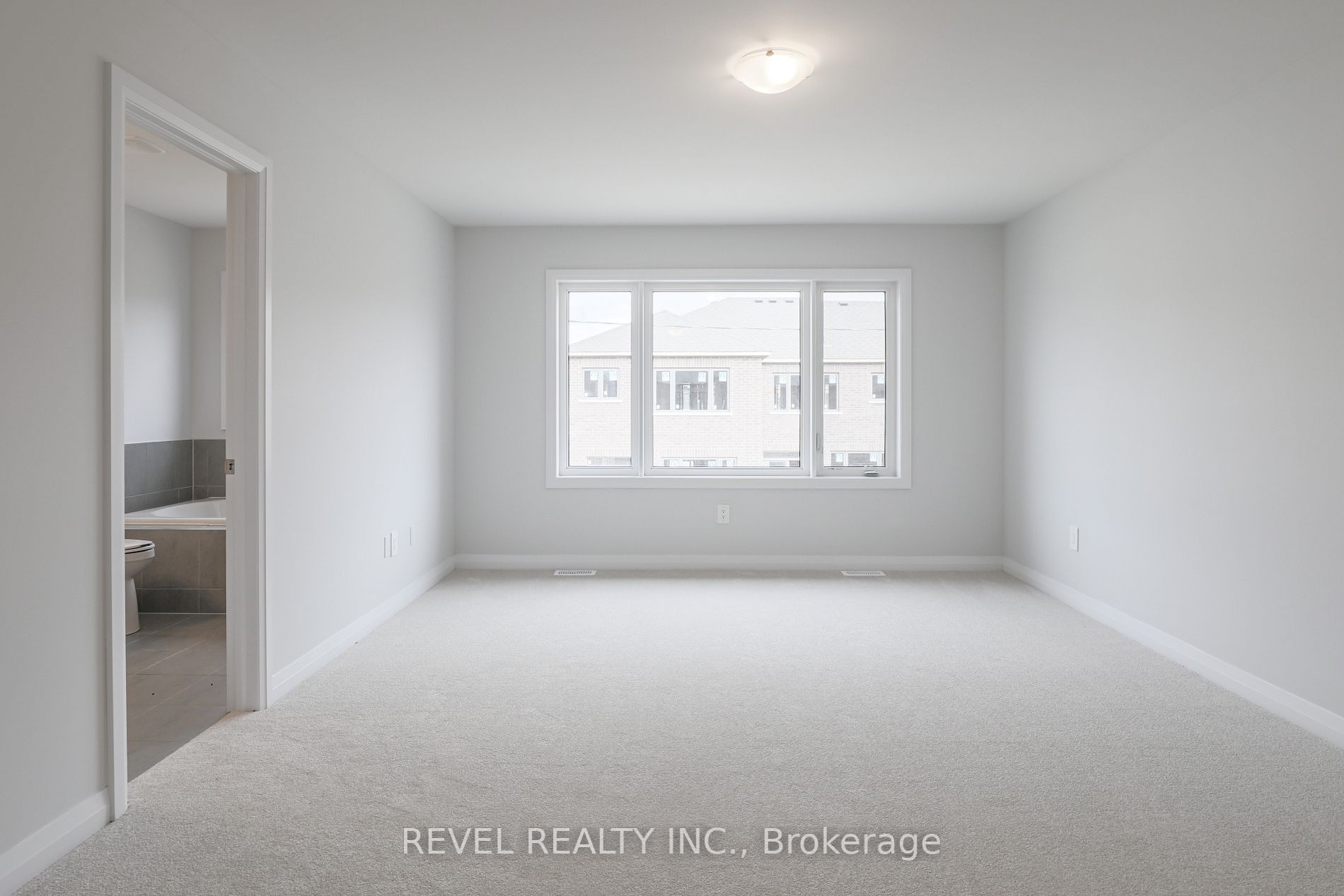 95 Corley St