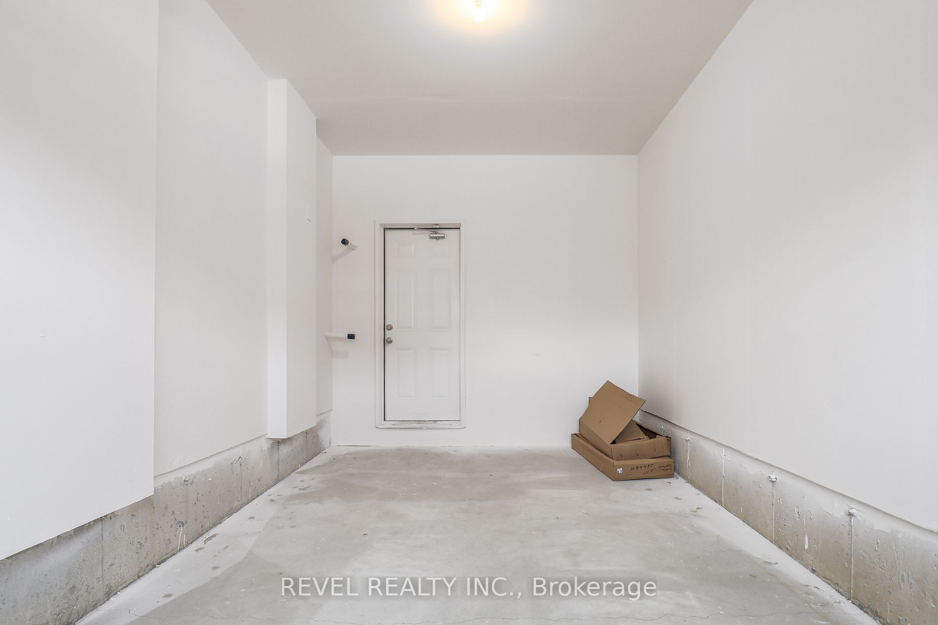95 Corley St