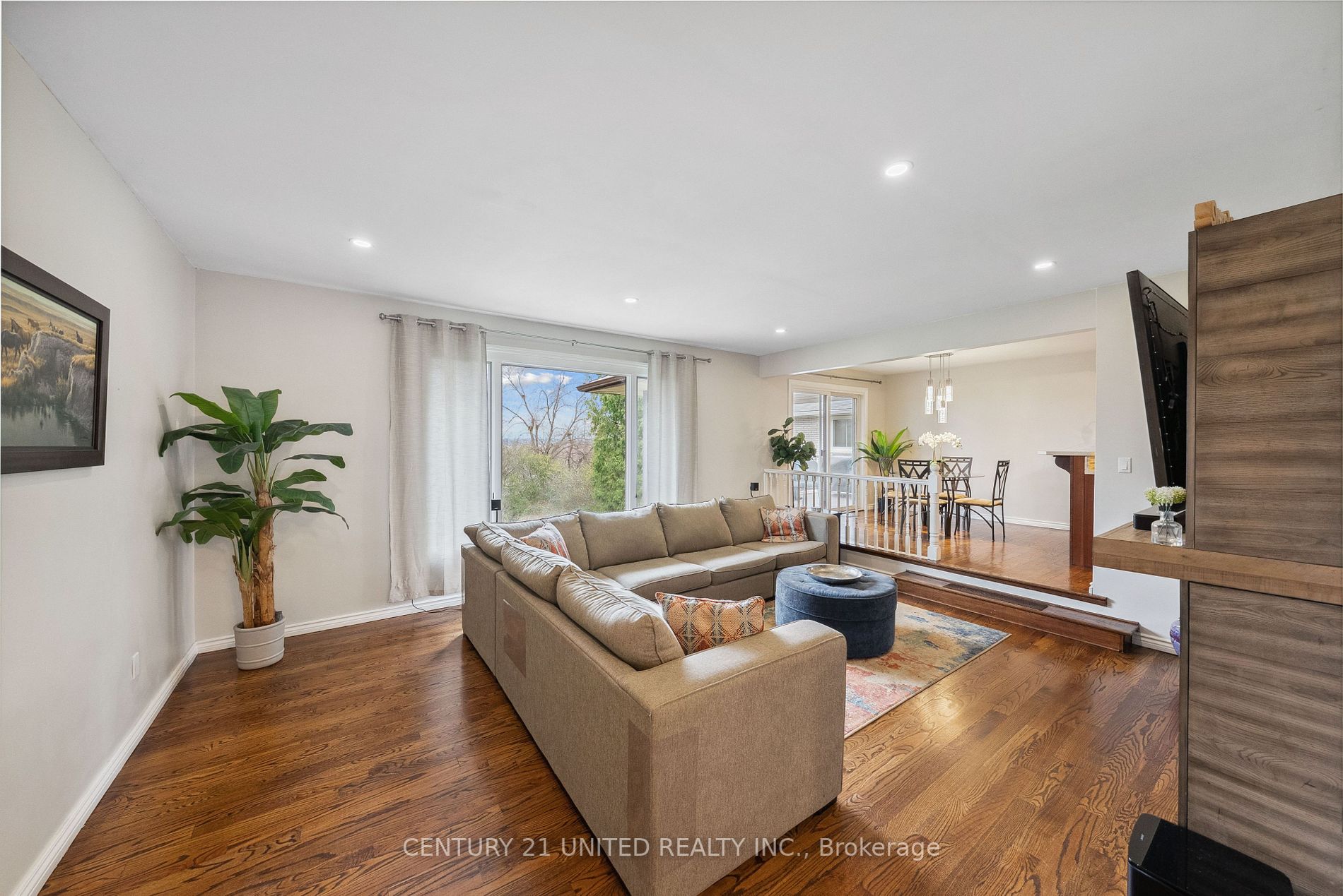 16 Montague Crt