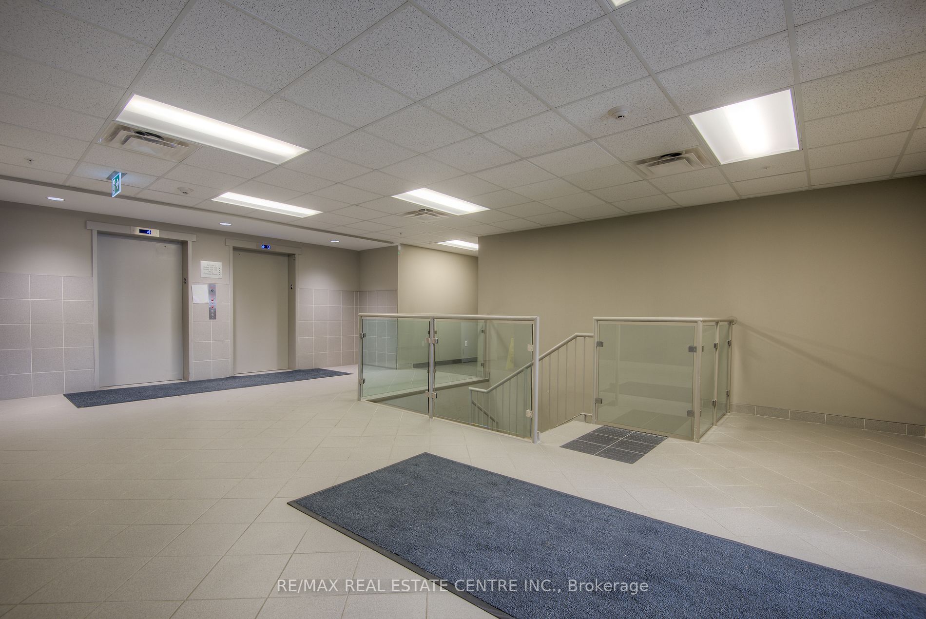 7 Kay Cres, #515