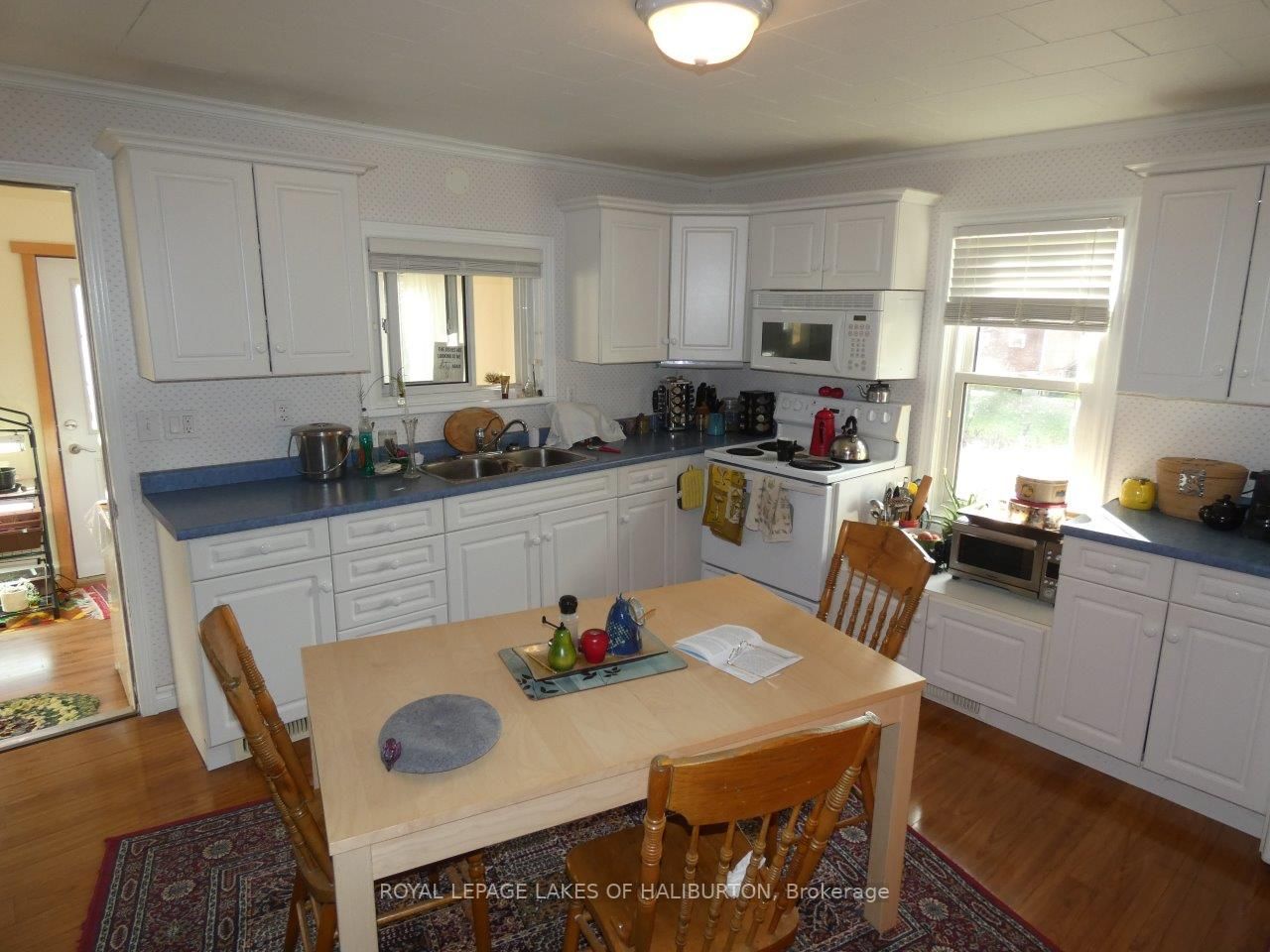 43 Bobcaygeon Rd