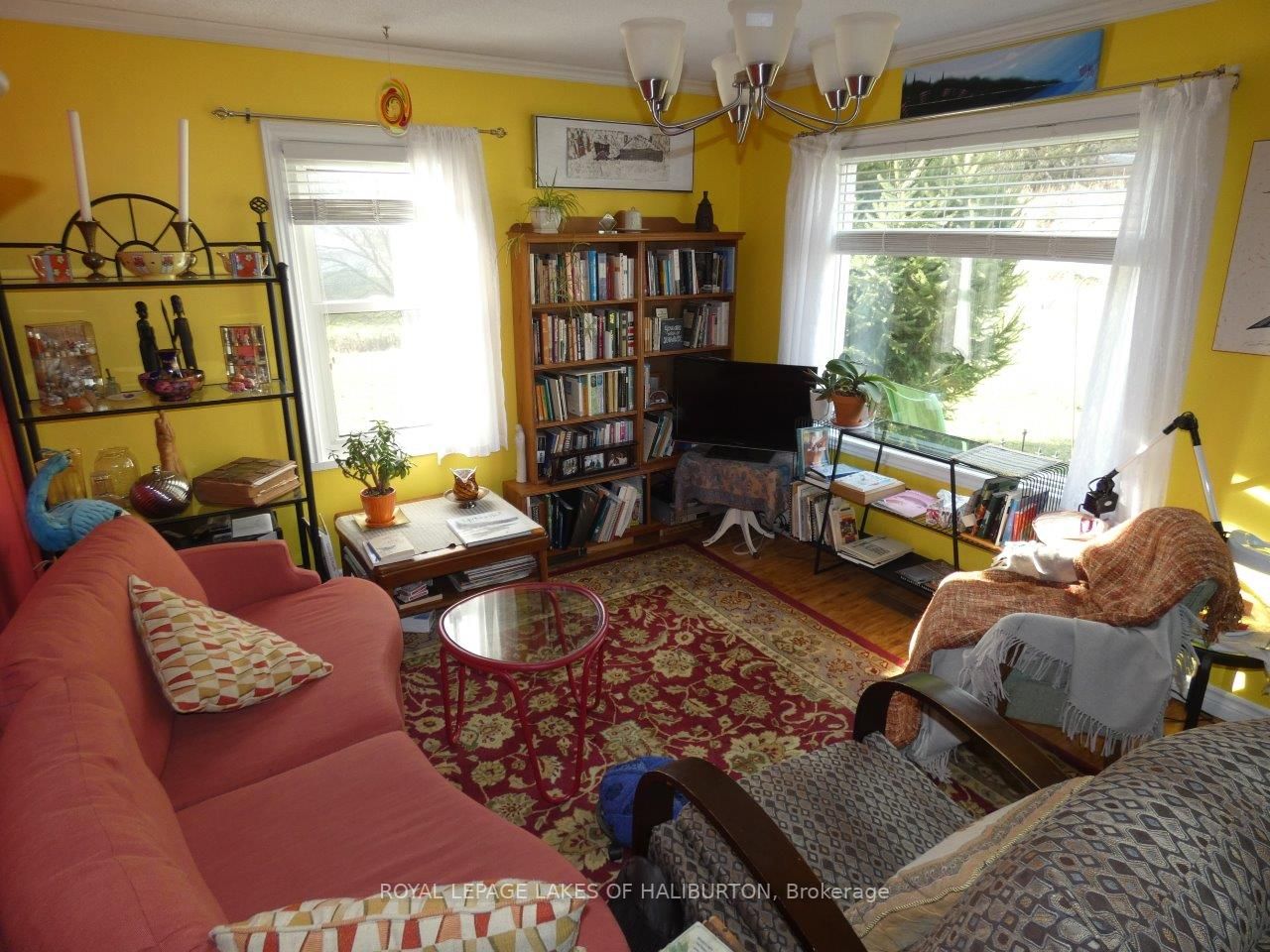 43 Bobcaygeon Rd