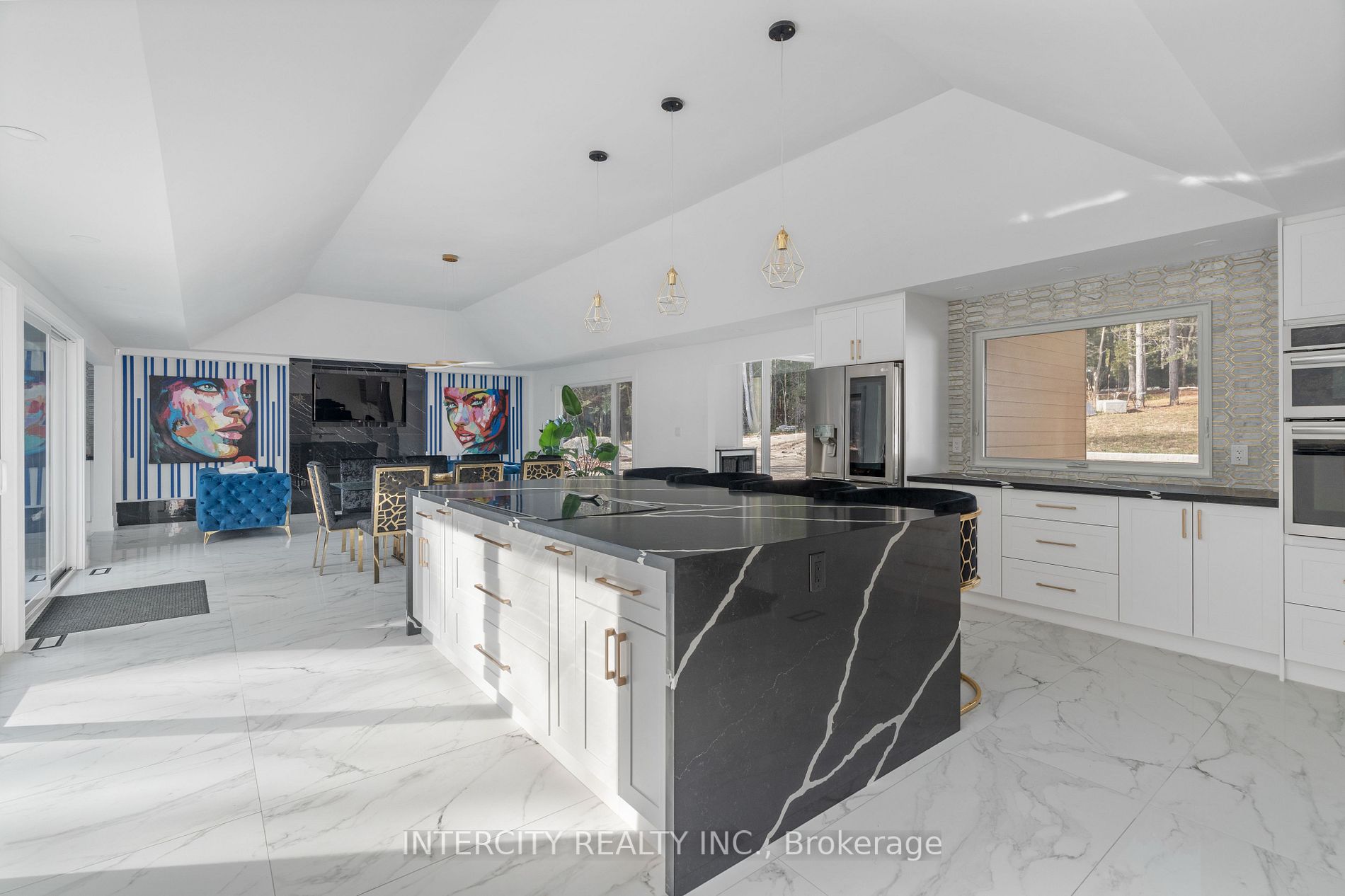 307246 Hockley Rd