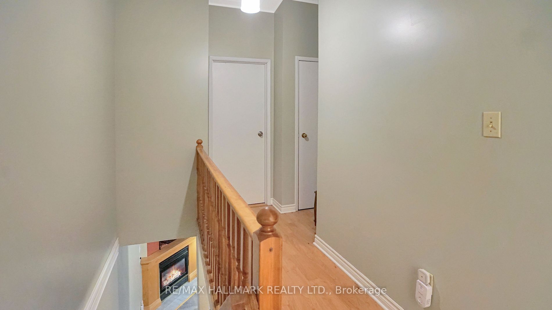 536 Third St, #27