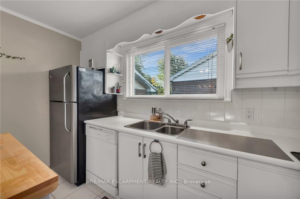 373 Upper Kenilworth Ave