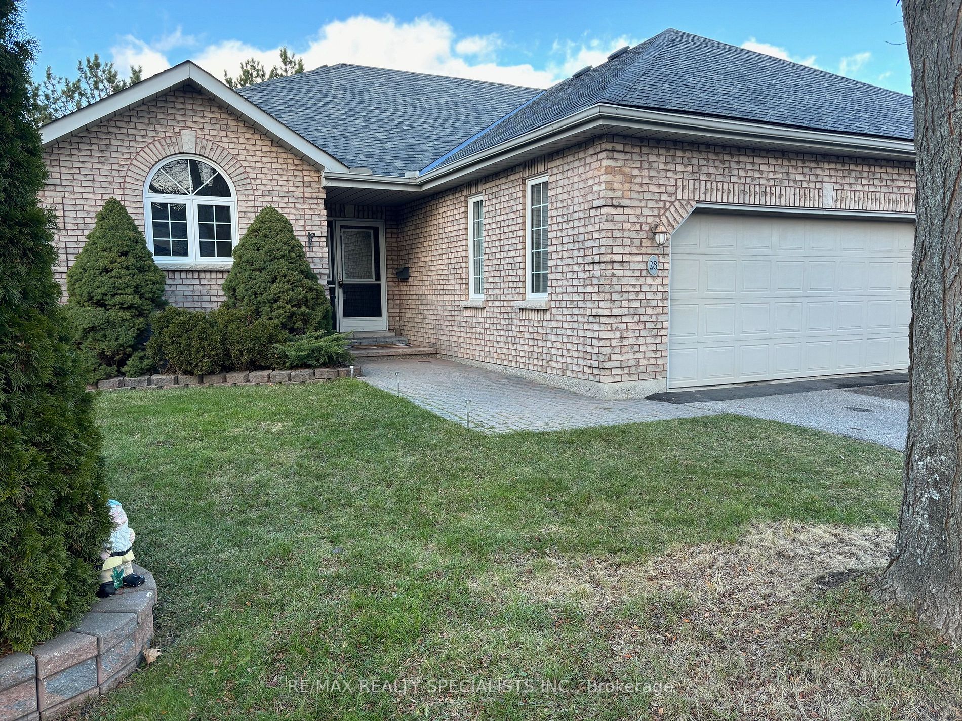 300 Franmor Dr, #28