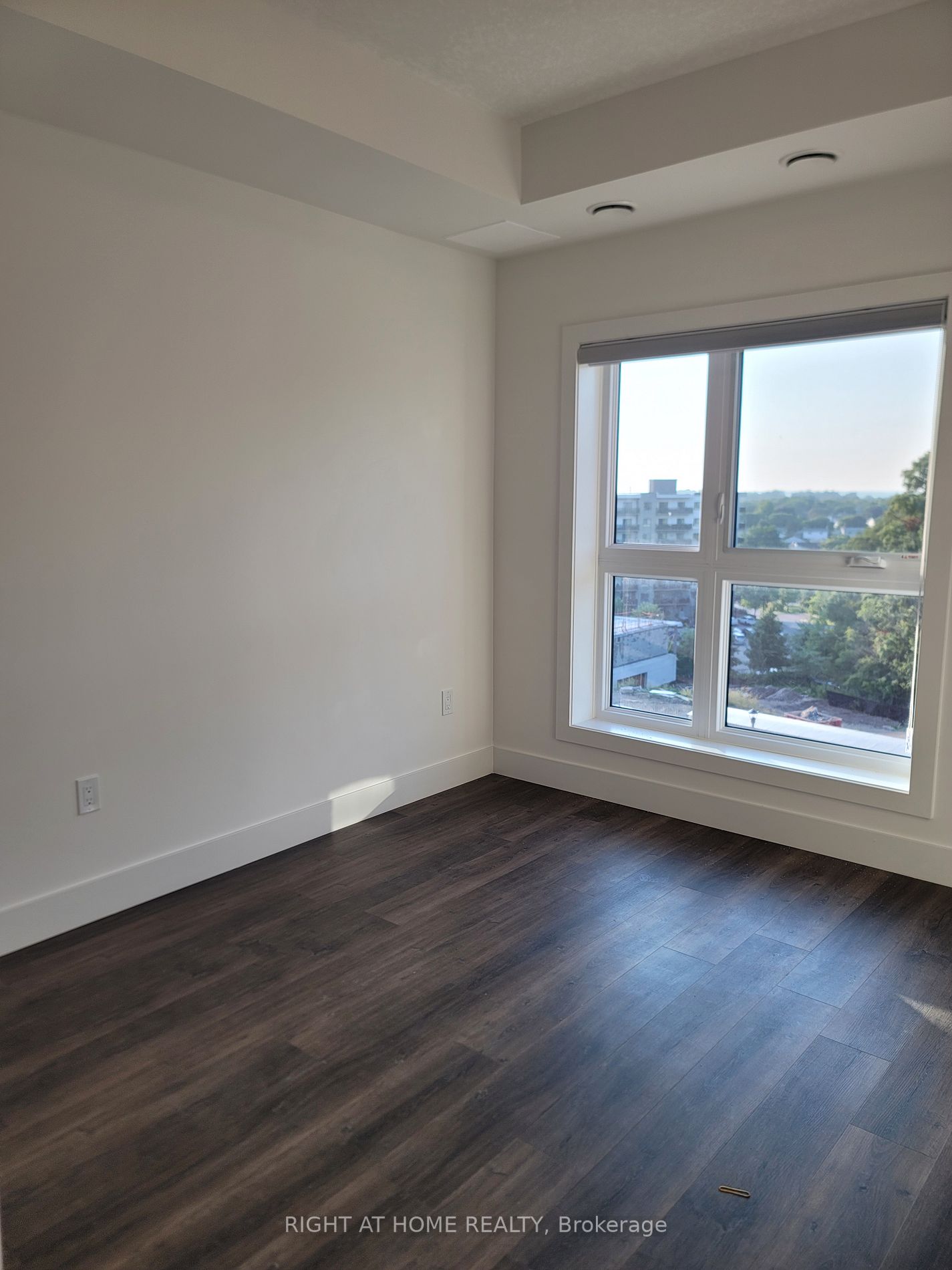 1101 Lackner Pl, #414