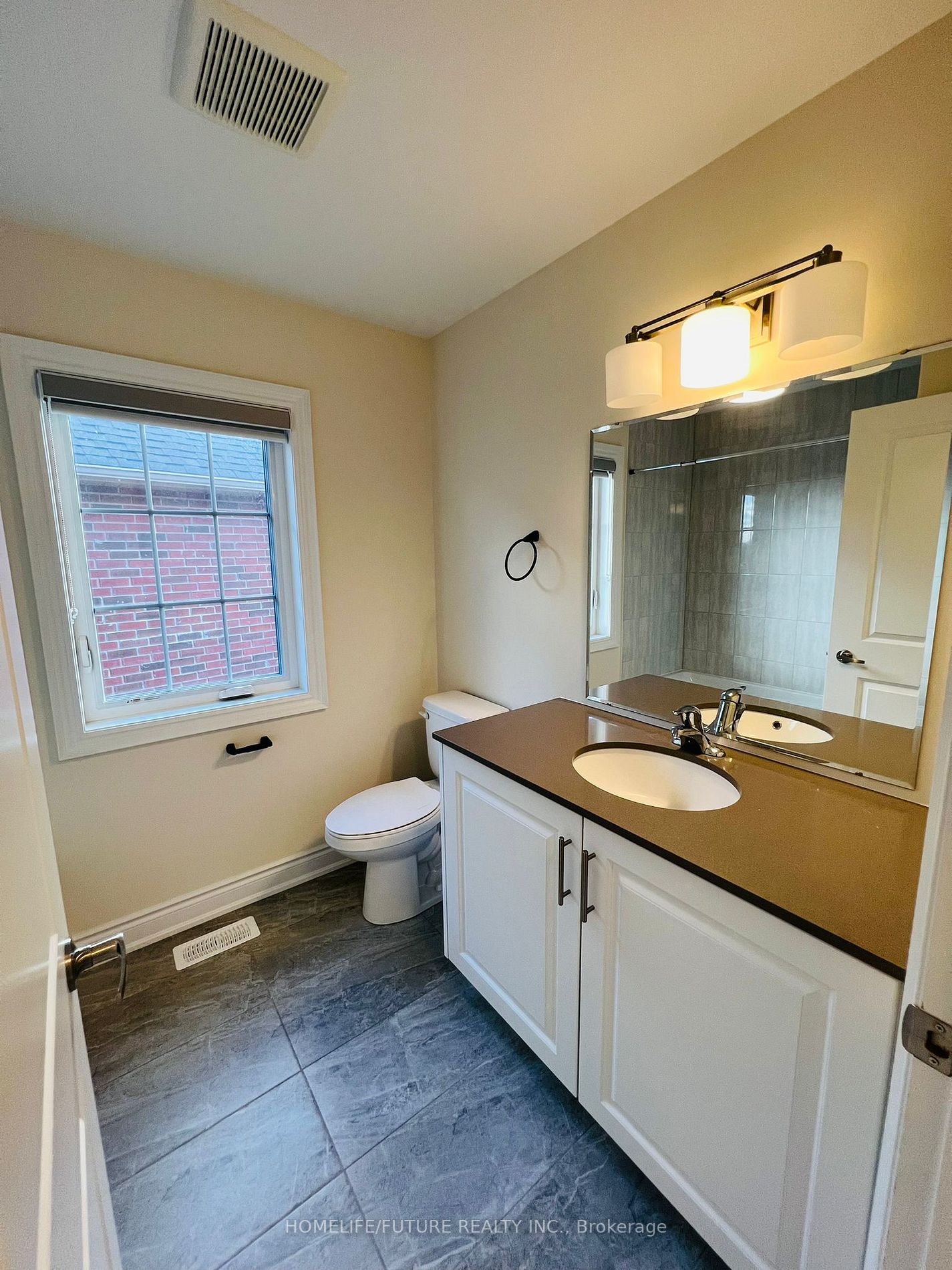 9 Fairhurst St