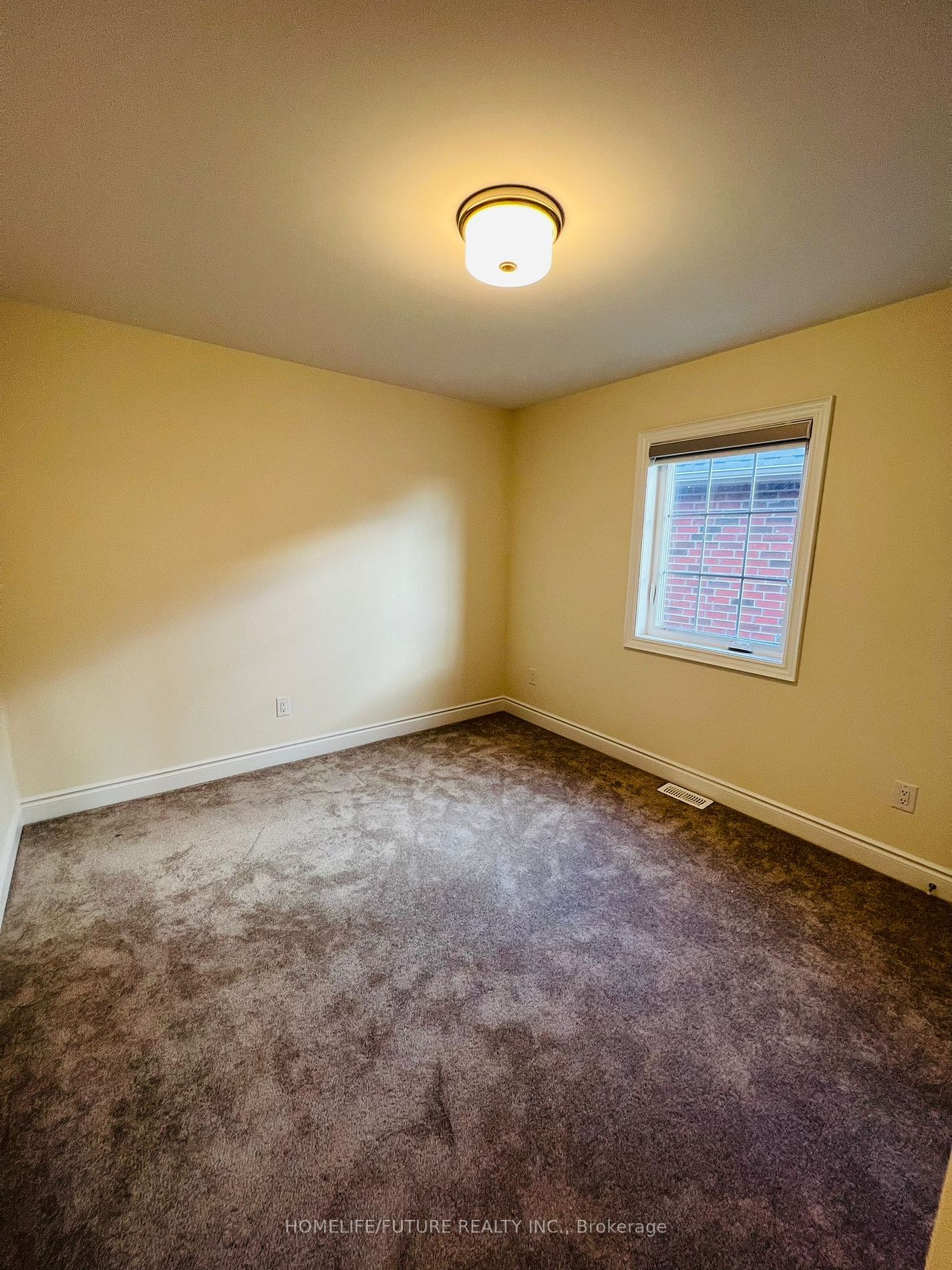 9 Fairhurst St