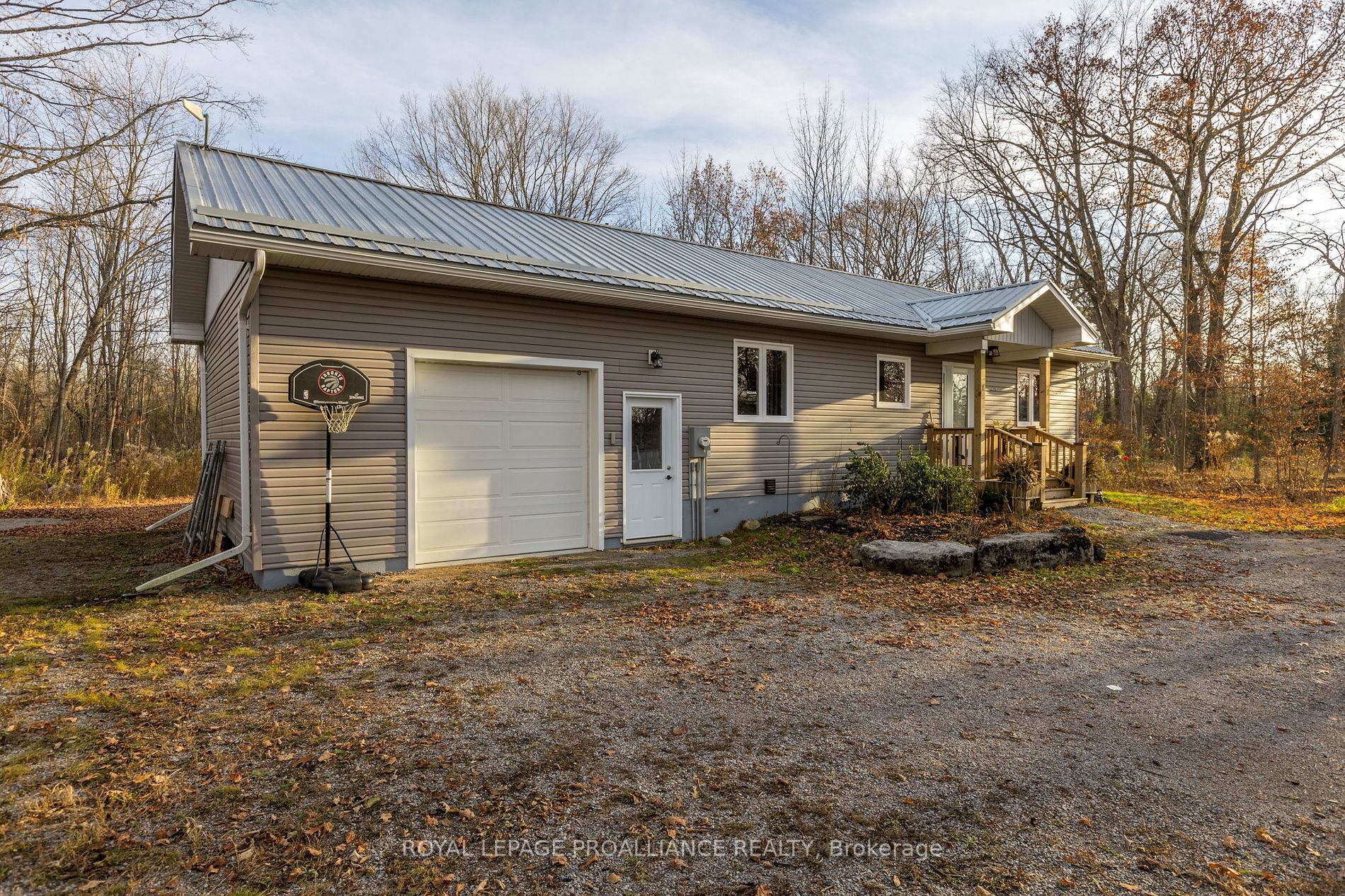 35 Wildrose Circ